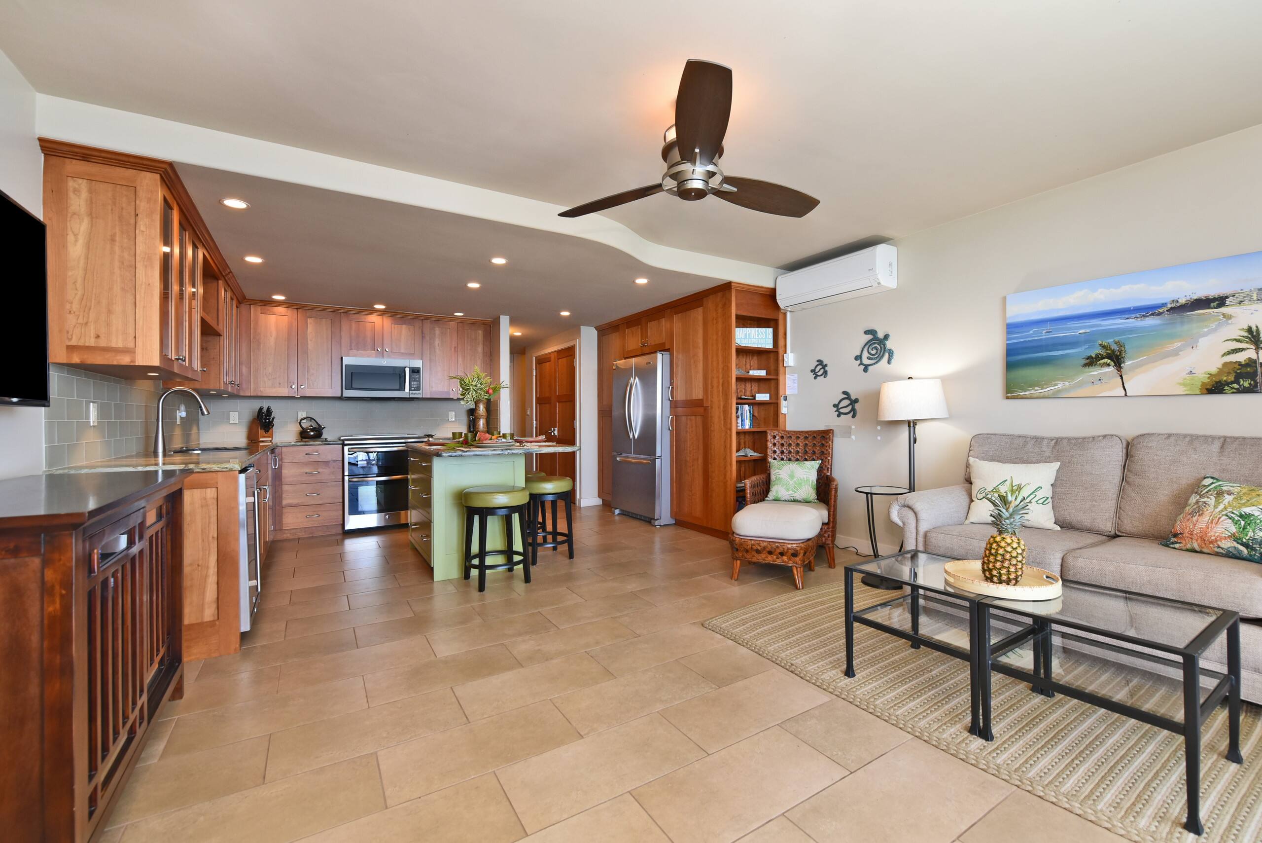 Condo in Lahaina · ★5.0 · 2 bedrooms · 3 beds · 2 baths - Image 2