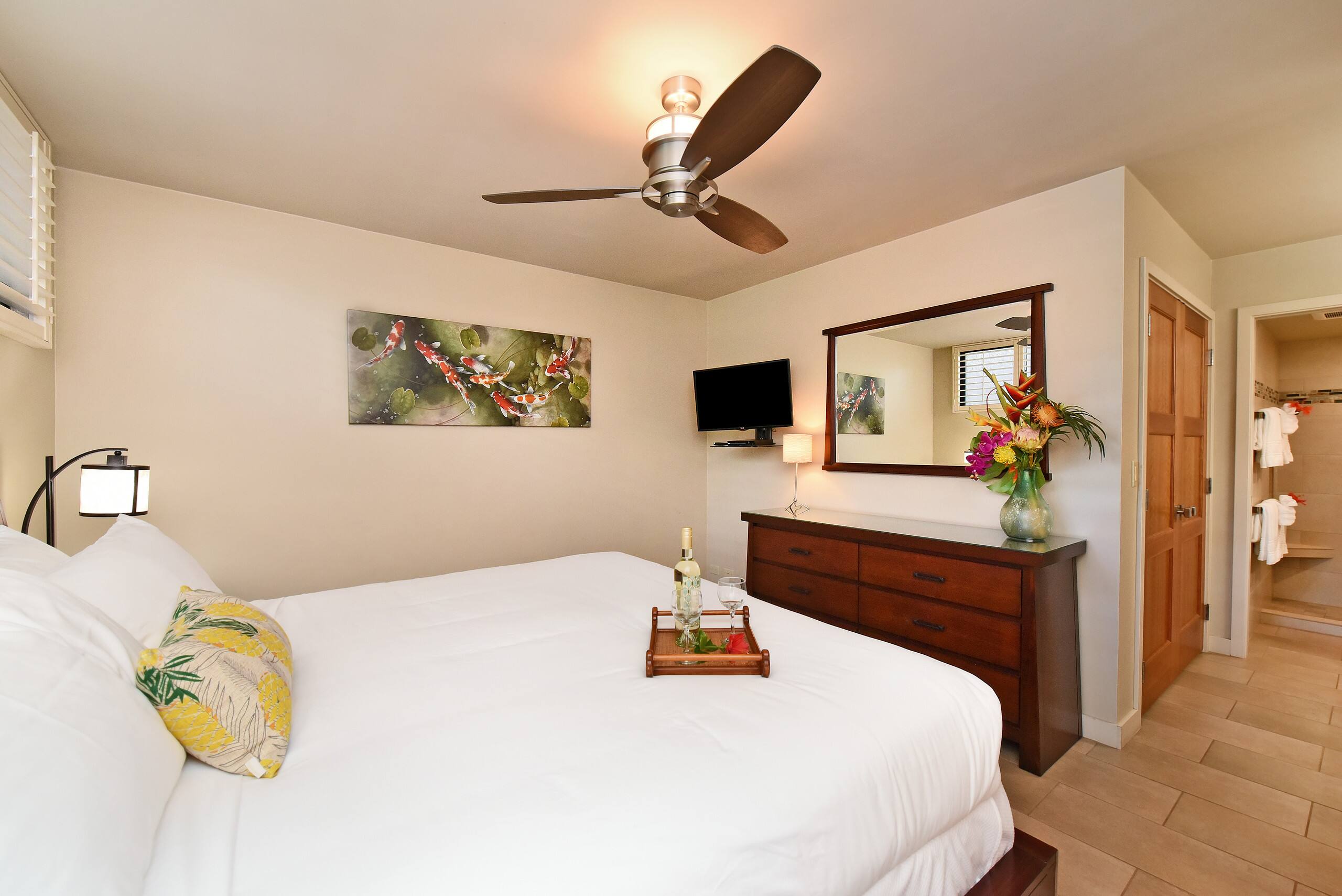 Condo in Lahaina · ★5.0 · 2 bedrooms · 3 beds · 2 baths - Image 10