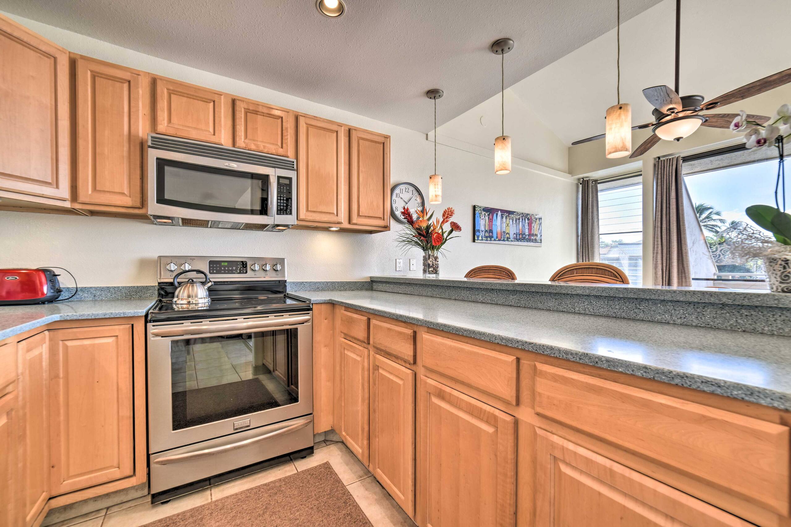 Condo in Kihei · ★4.78 · 2 bedrooms · 2 beds · 1 shared bath - Image 14
