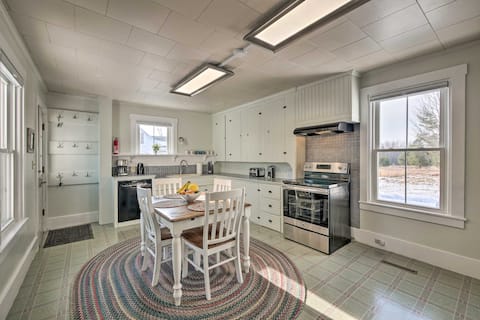Historic Waldoboro House Near Lakes, Boating, Etc!