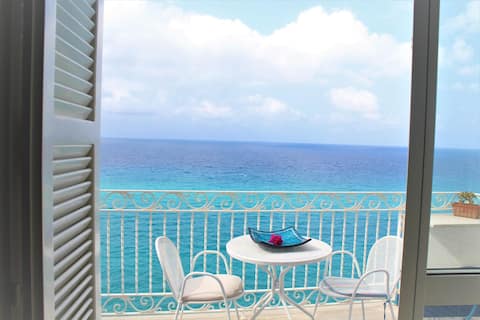 A Diamond overlooking the sea!