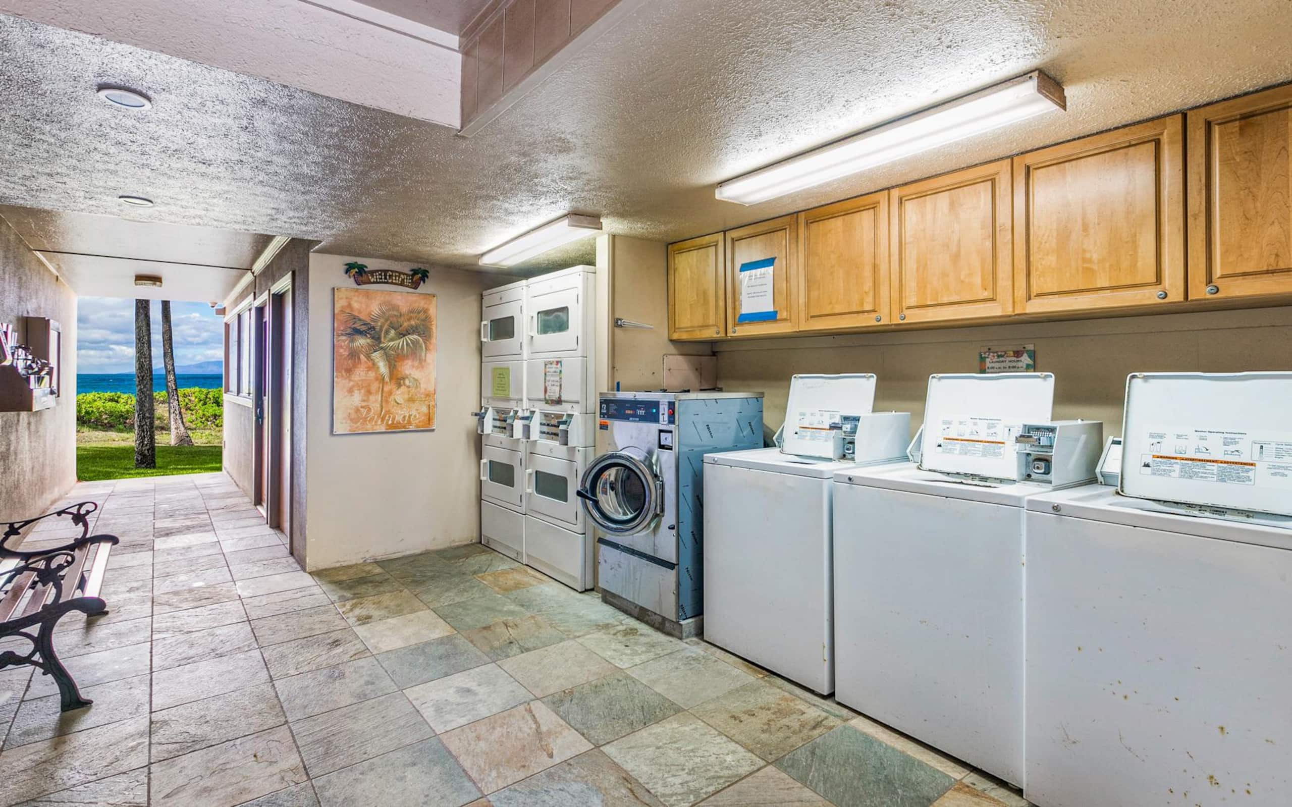 Condo in Kihei · ★4.98 · 1 bedroom · 2 beds · 1 bath - Image 29