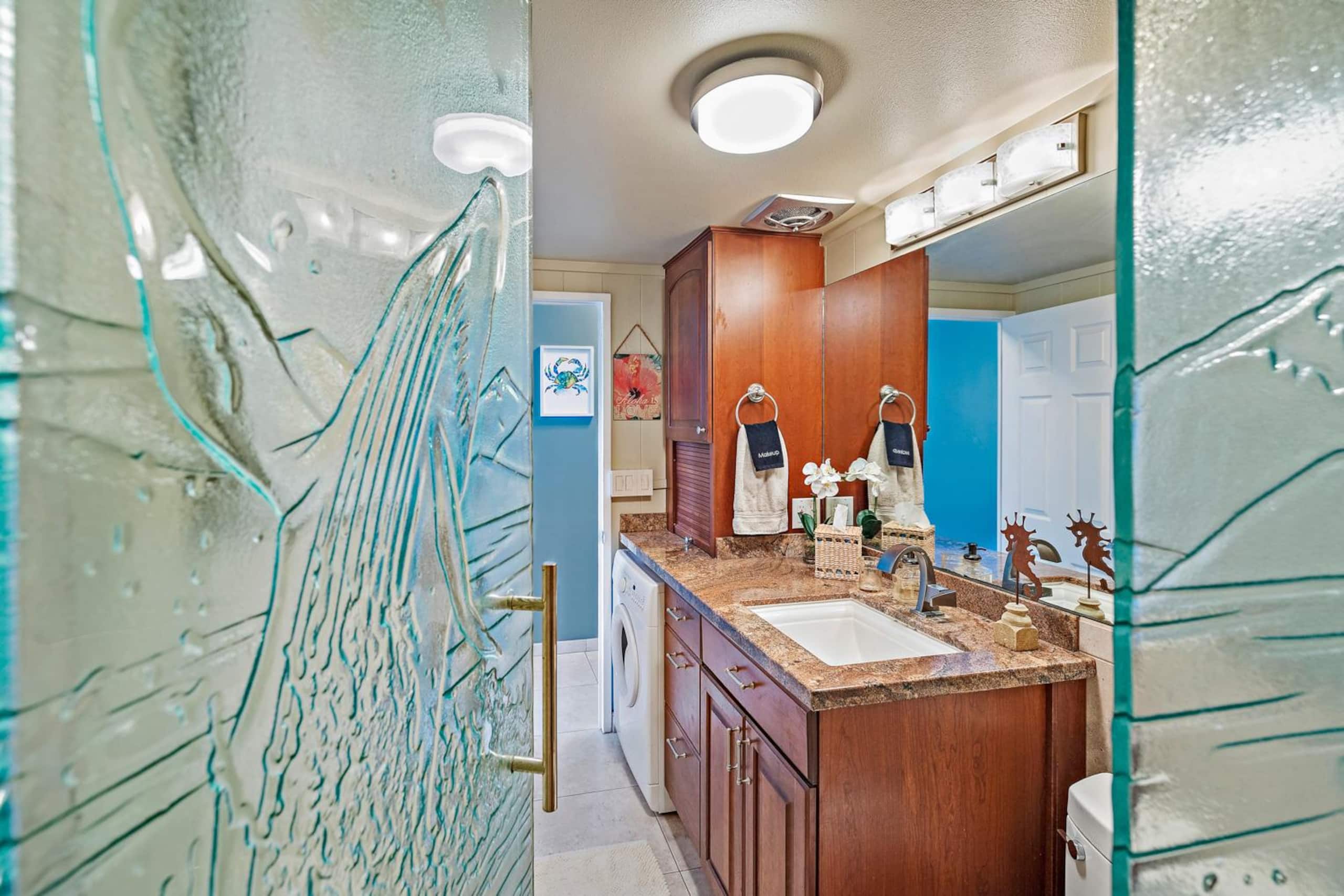 Condo in Kihei · ★4.98 · 1 bedroom · 2 beds · 1 bath - Image 15