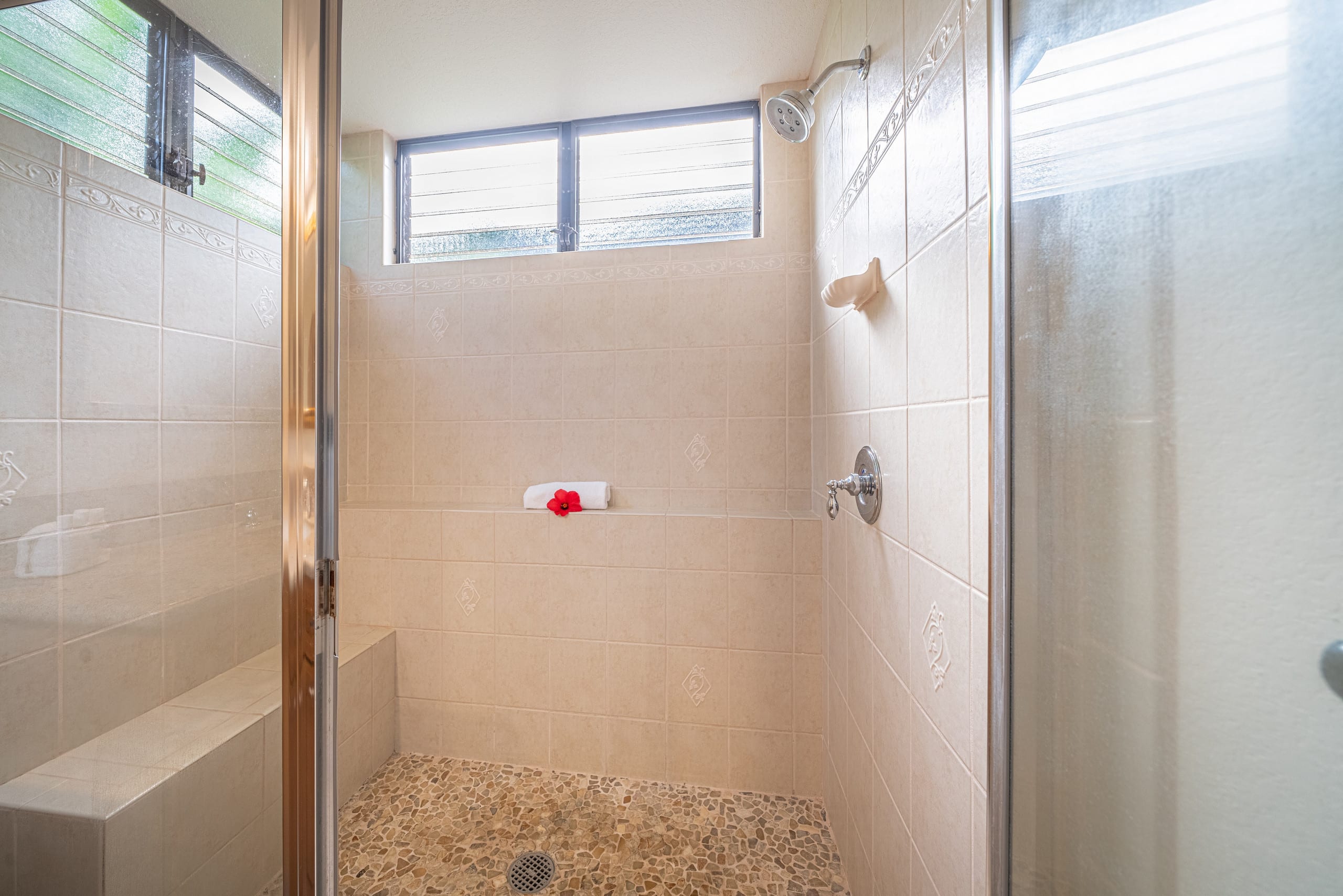 Condo in Kihei · ★4.73 · 3 bedrooms · 4 beds · 2 baths - Image 23