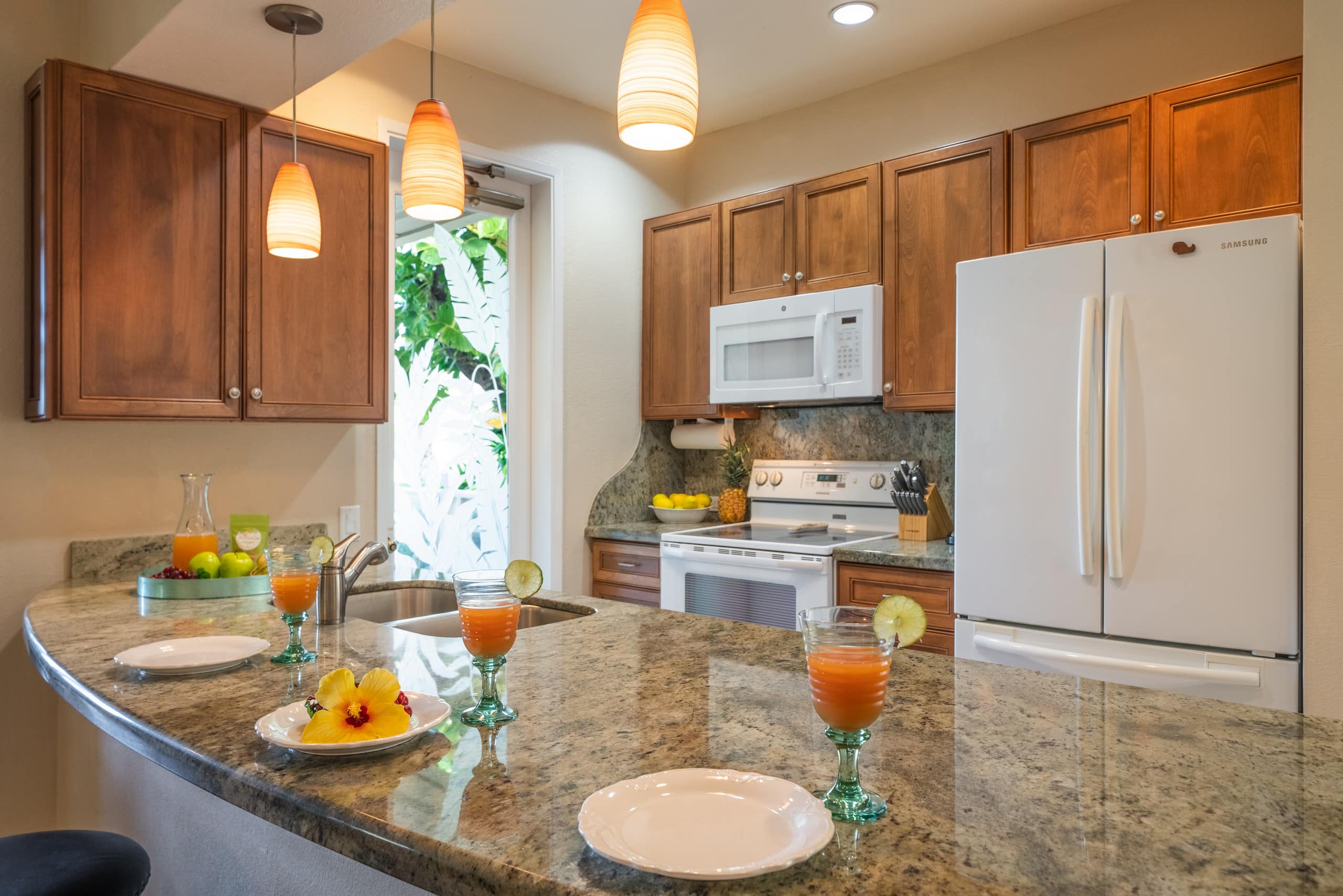 Condo in Kihei · ★4.73 · 3 bedrooms · 4 beds · 2 baths - Image 5