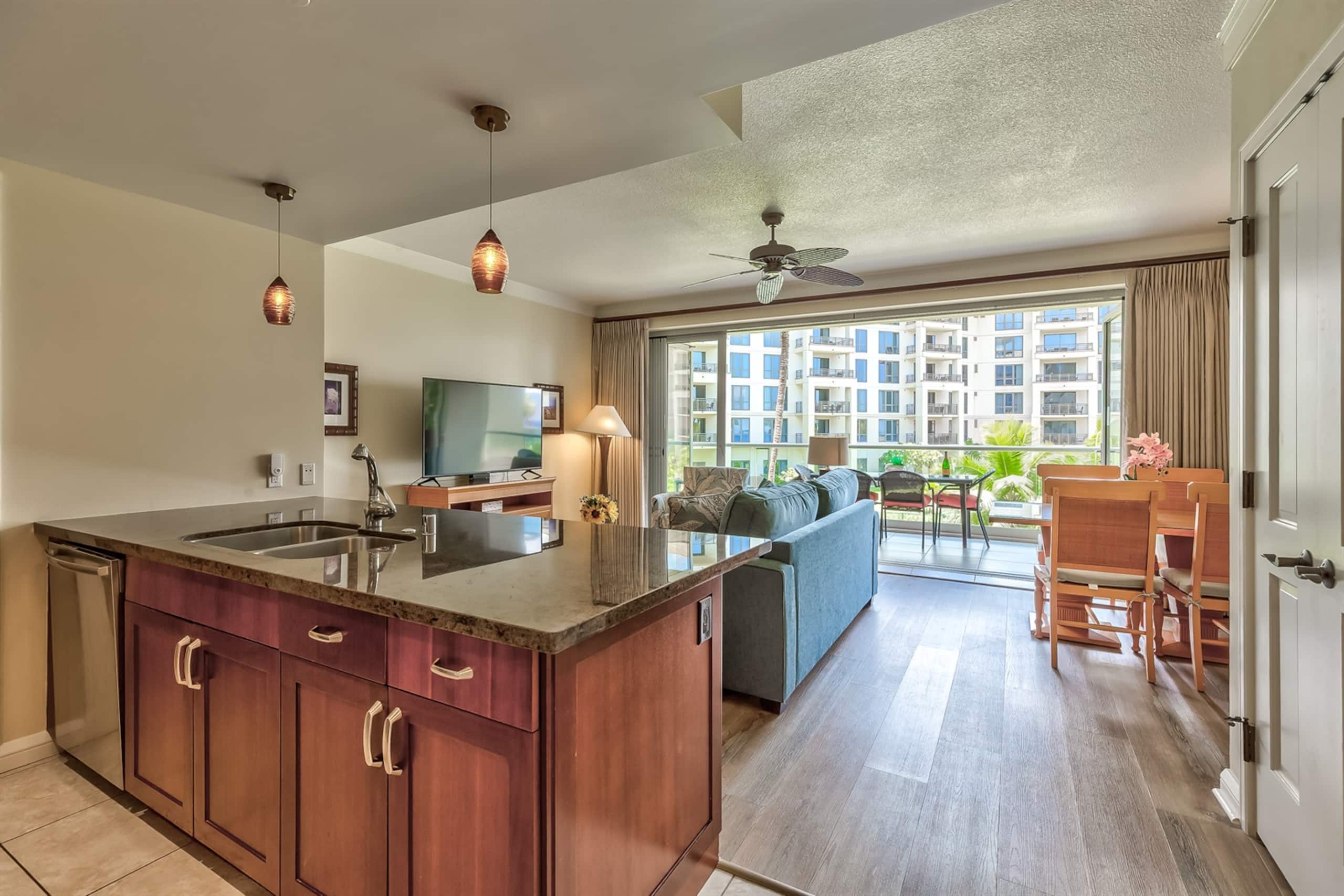 Condo in Lahaina · ★5.0 · 1 bedroom · 2 beds · 1 bath - Image 8