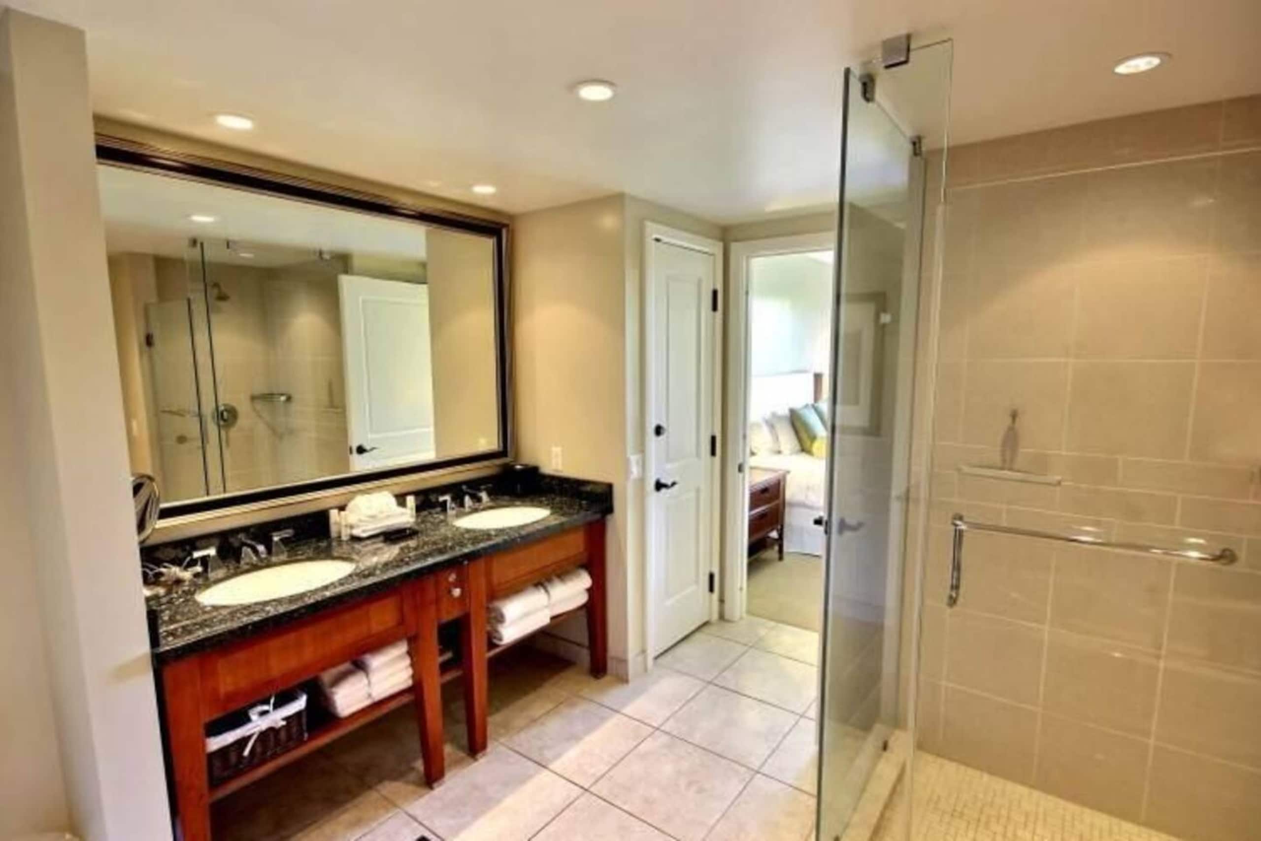 Condo in Lahaina · ★4.79 · 1 bedroom · 2 beds · 1 bath - Image 31