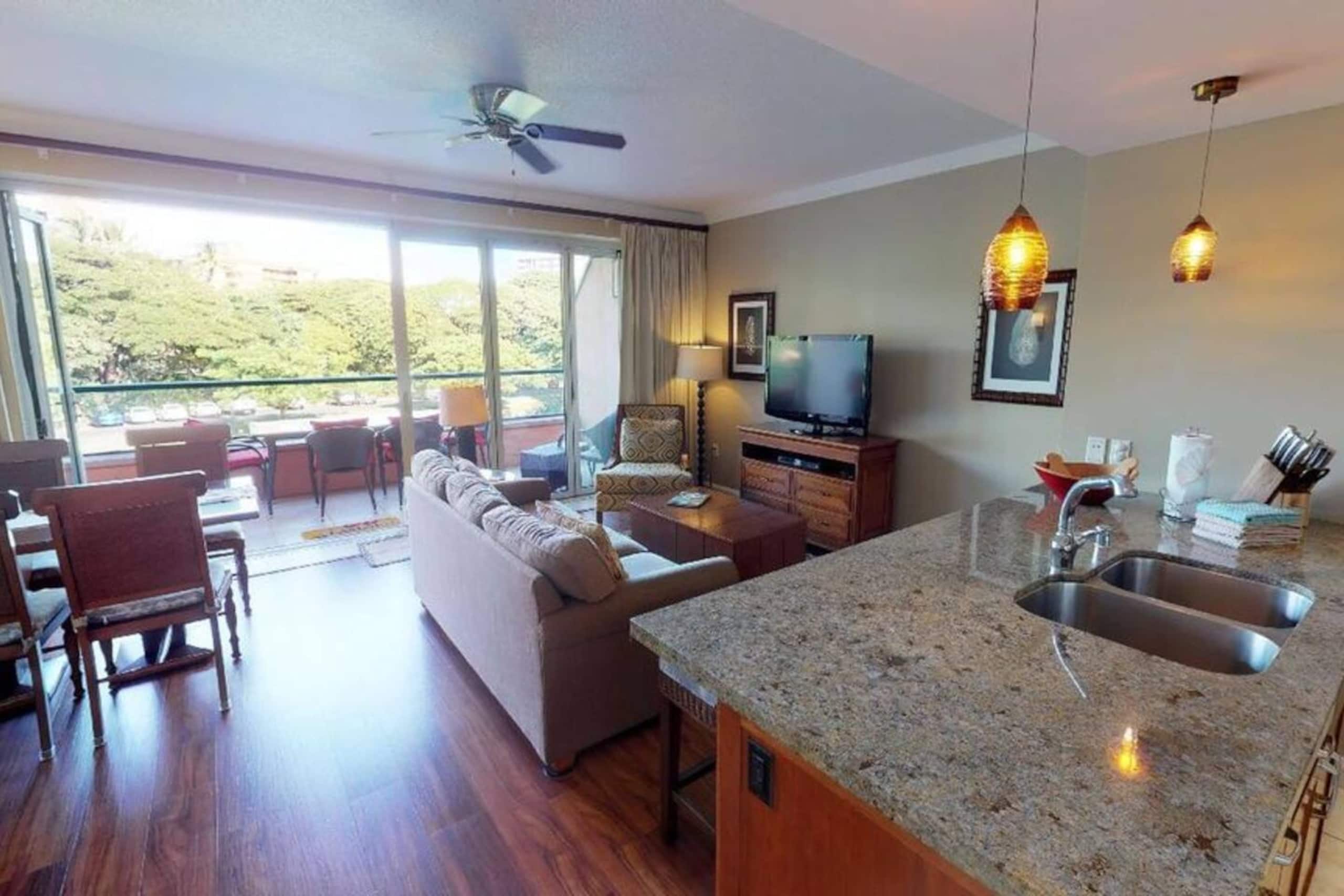 Condo in Lahaina · ★4.79 · 1 bedroom · 2 beds · 1 bath - Image 7