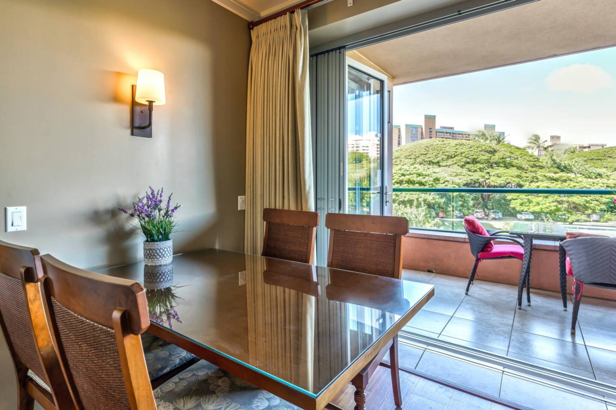 Condo in Lahaina · ★4.79 · 1 bedroom · 2 beds · 1 bath - Image 24