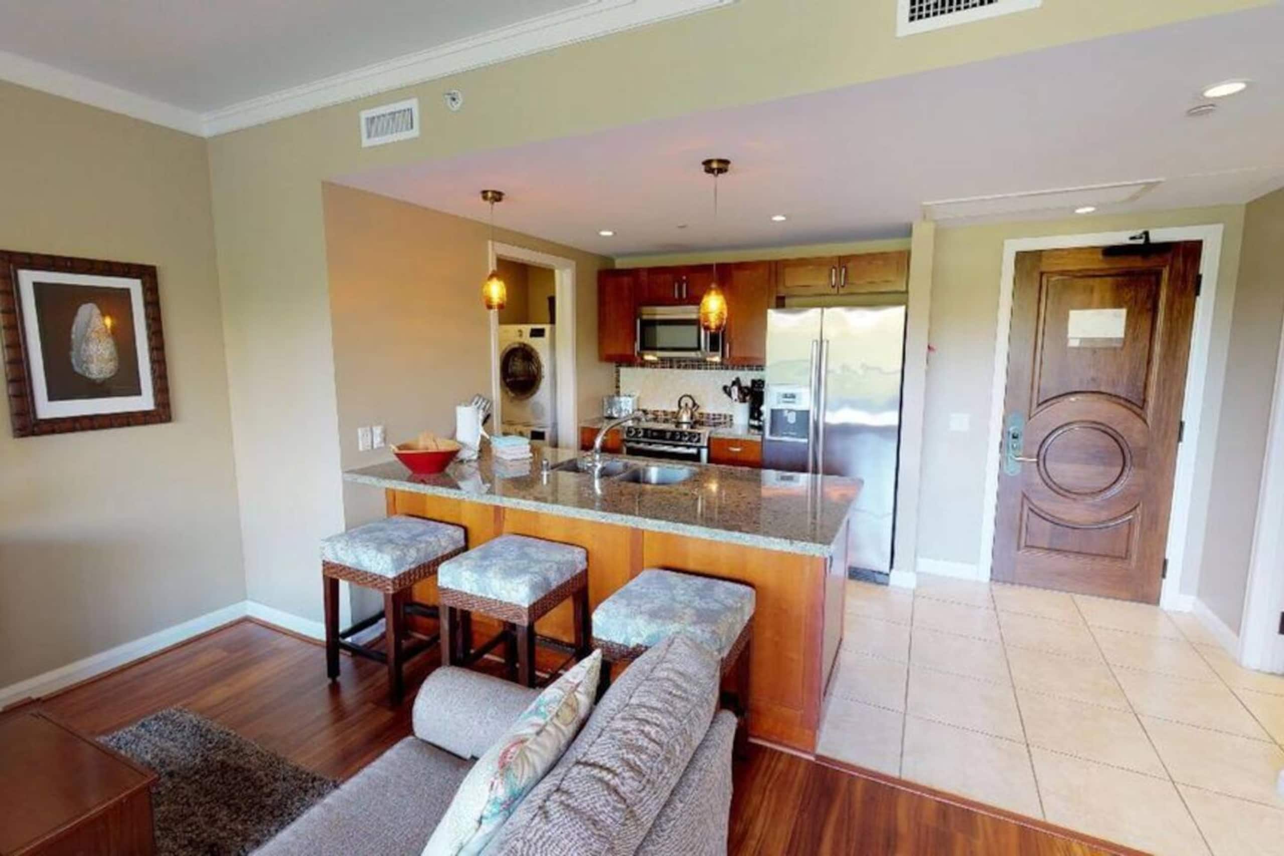 Condo in Lahaina · ★4.79 · 1 bedroom · 2 beds · 1 bath - Image 14