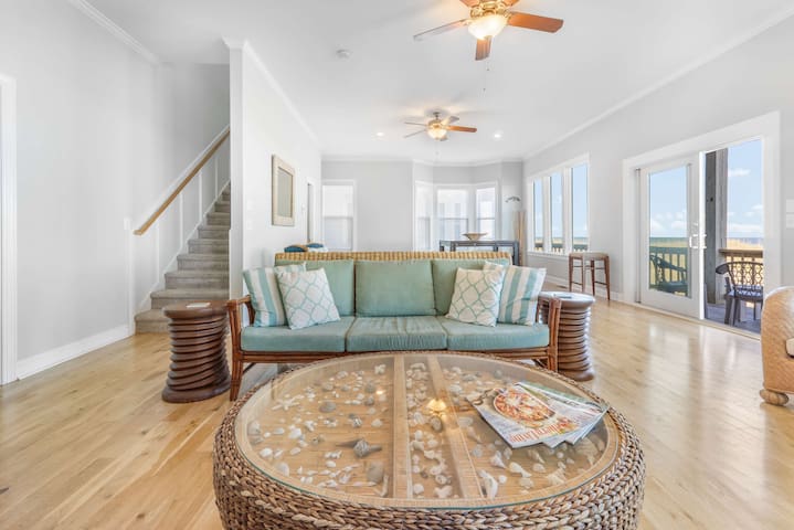 Going coastal managed Airbnb listing 1