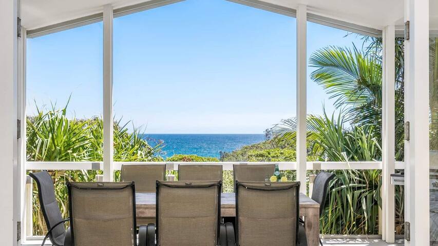 Byron bay Luxury Homes First Light