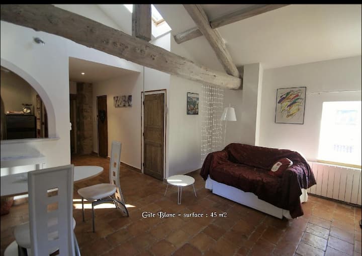 Jade - Lamalou-les-Bains