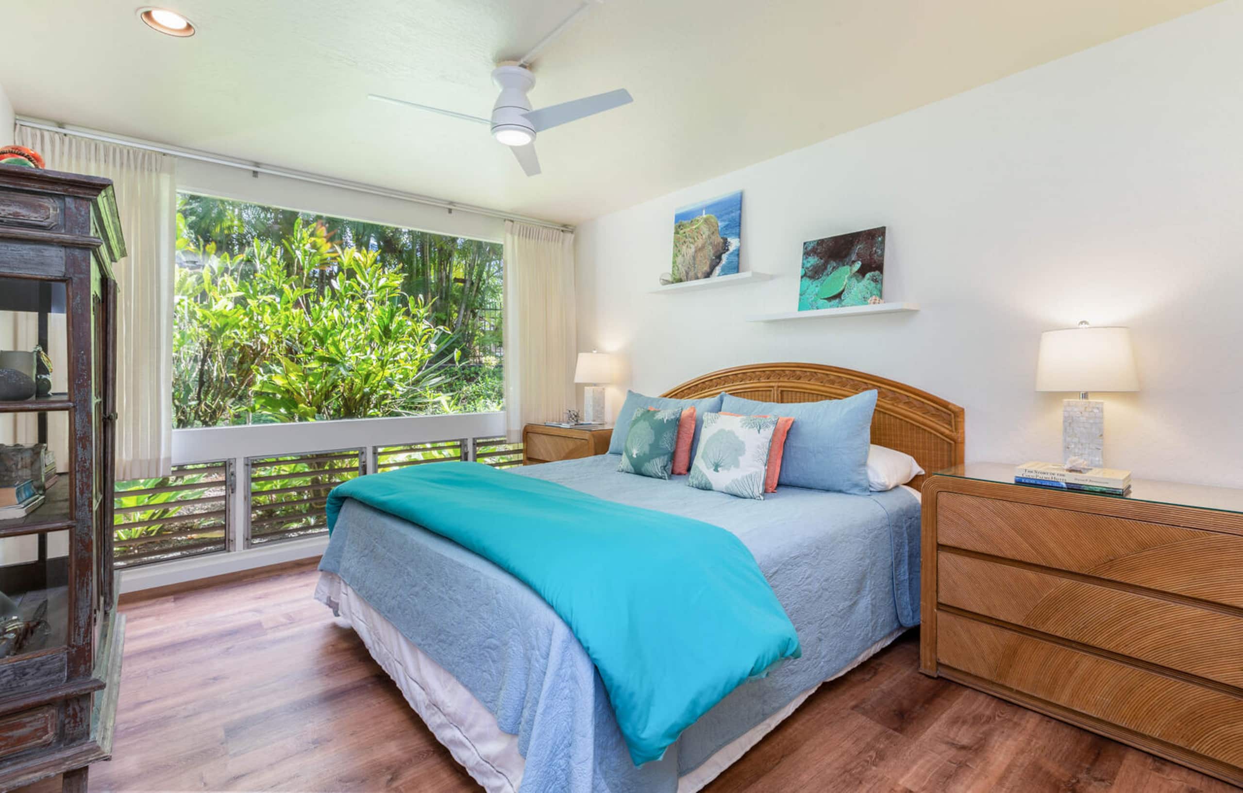 Condo in Princeville · ★4.71 · 2 bedrooms · 4 beds · 2 private baths - Image 18