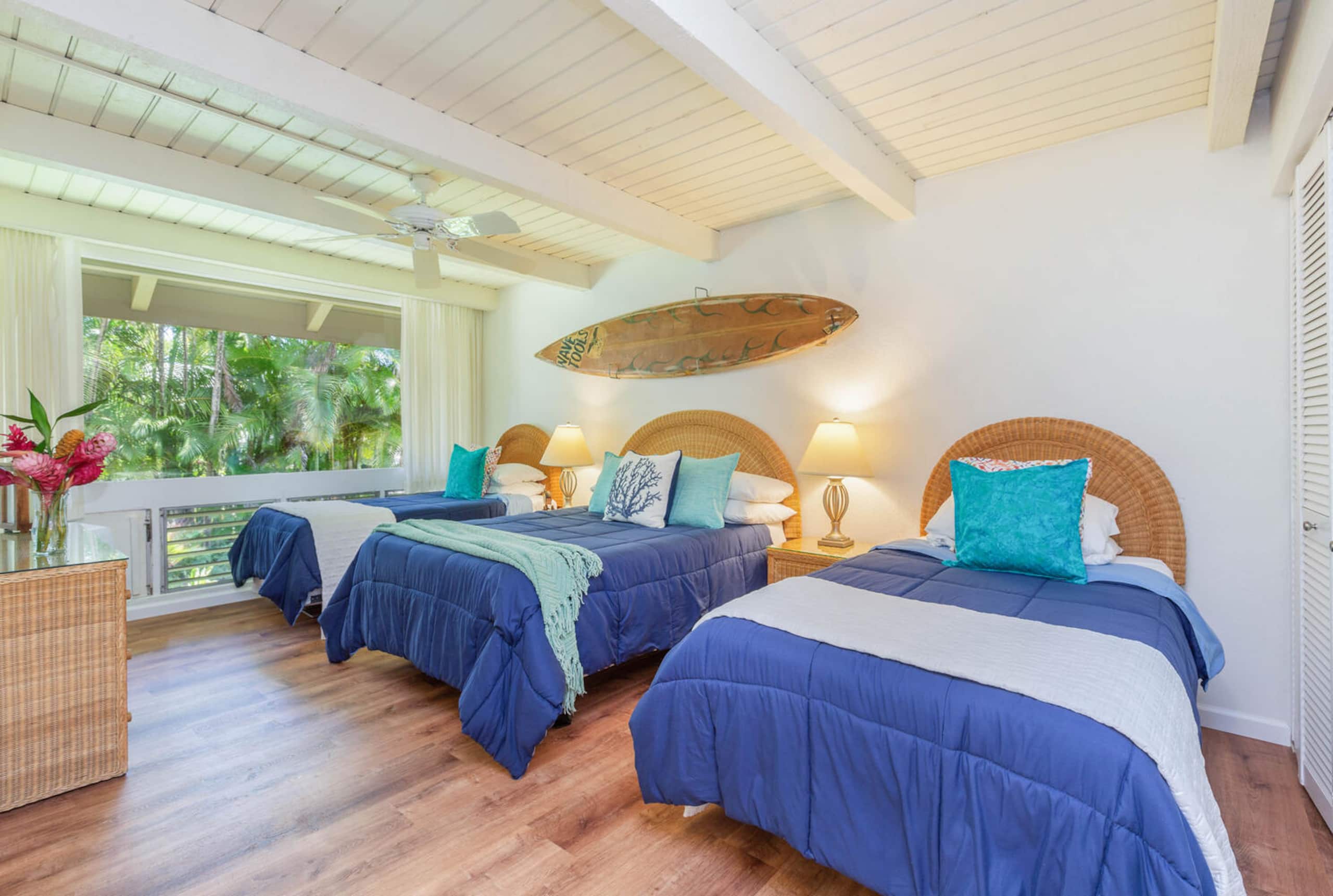 Condo in Princeville · ★4.71 · 2 bedrooms · 4 beds · 2 private baths - Image 22