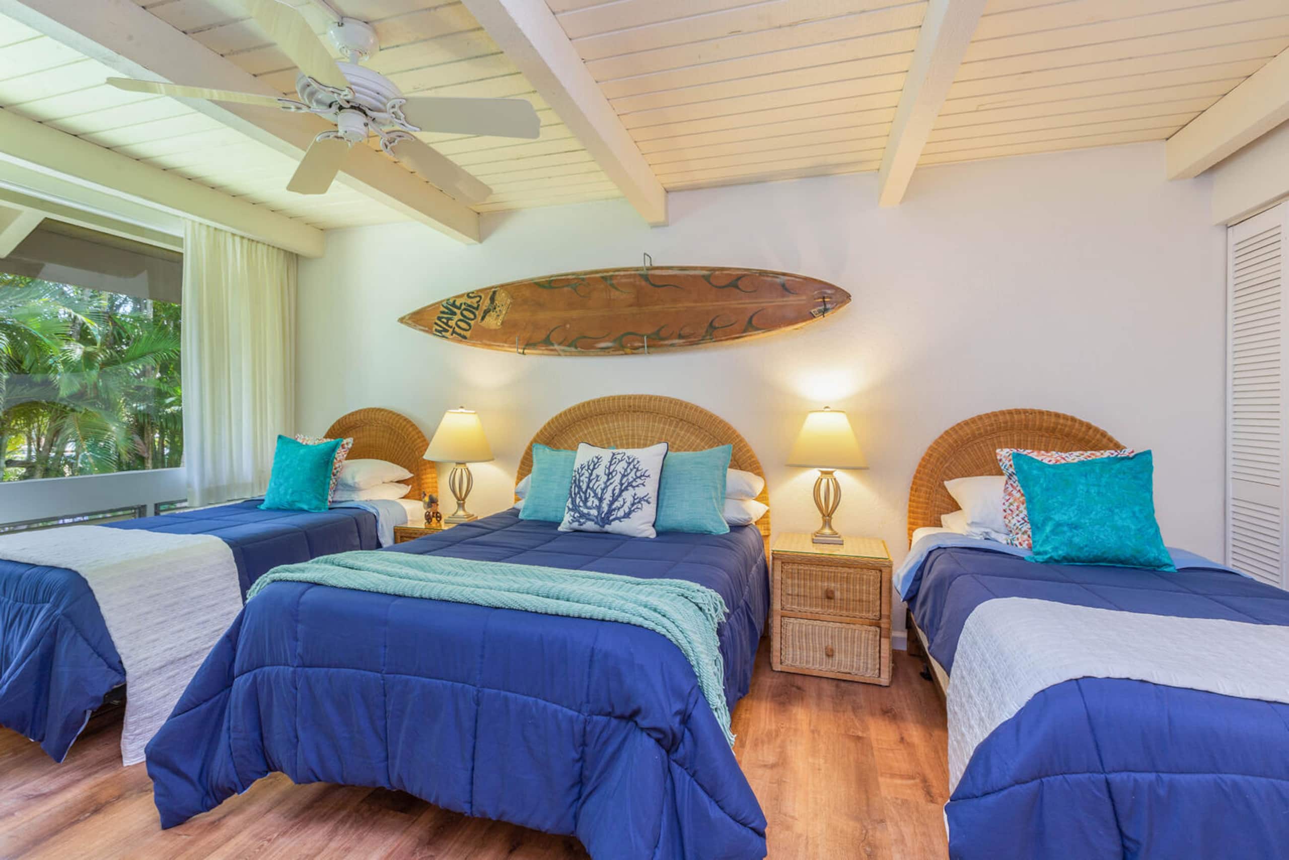 Condo in Princeville · ★4.71 · 2 bedrooms · 4 beds · 2 private baths - Image 23