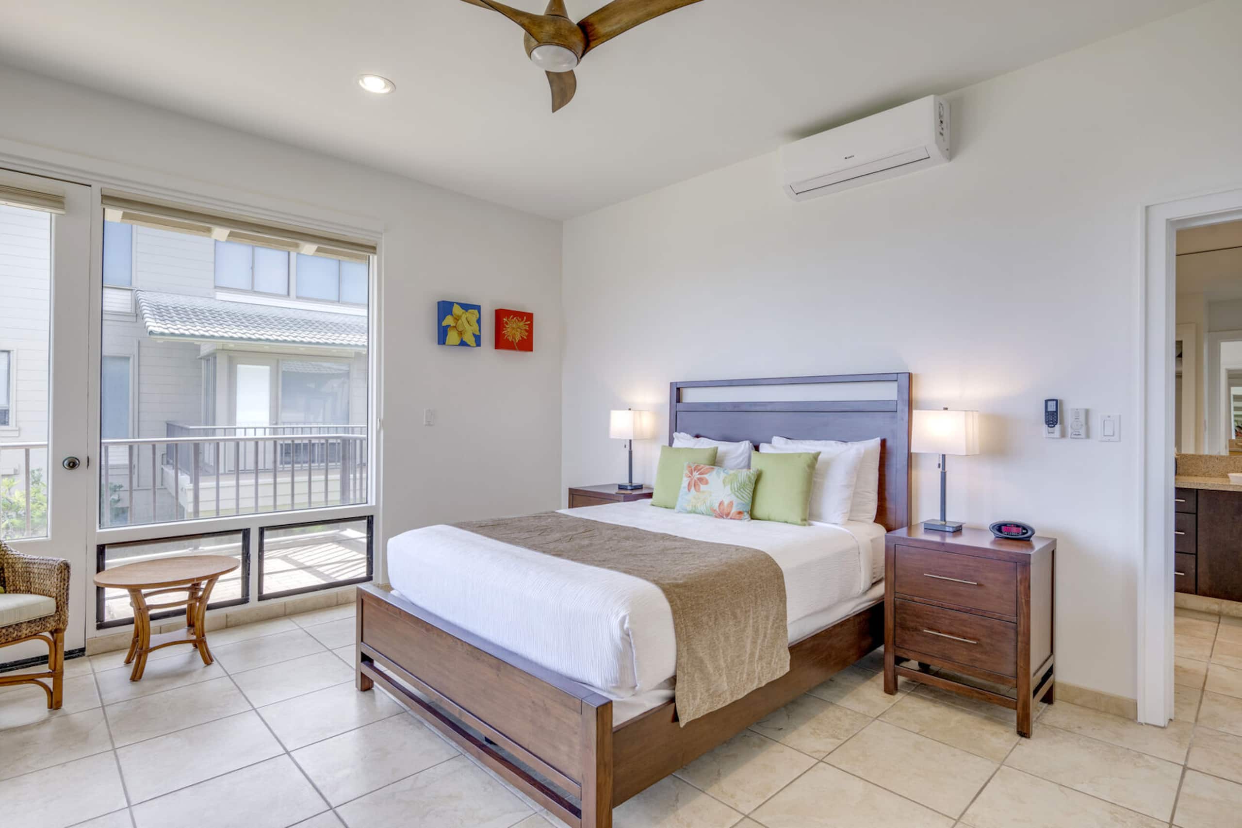 Condo in Lahaina · ★4.88 · 2 bedrooms · 3 beds · 3 baths - Image 21