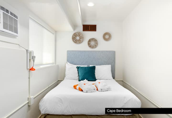 Cape Bedroom