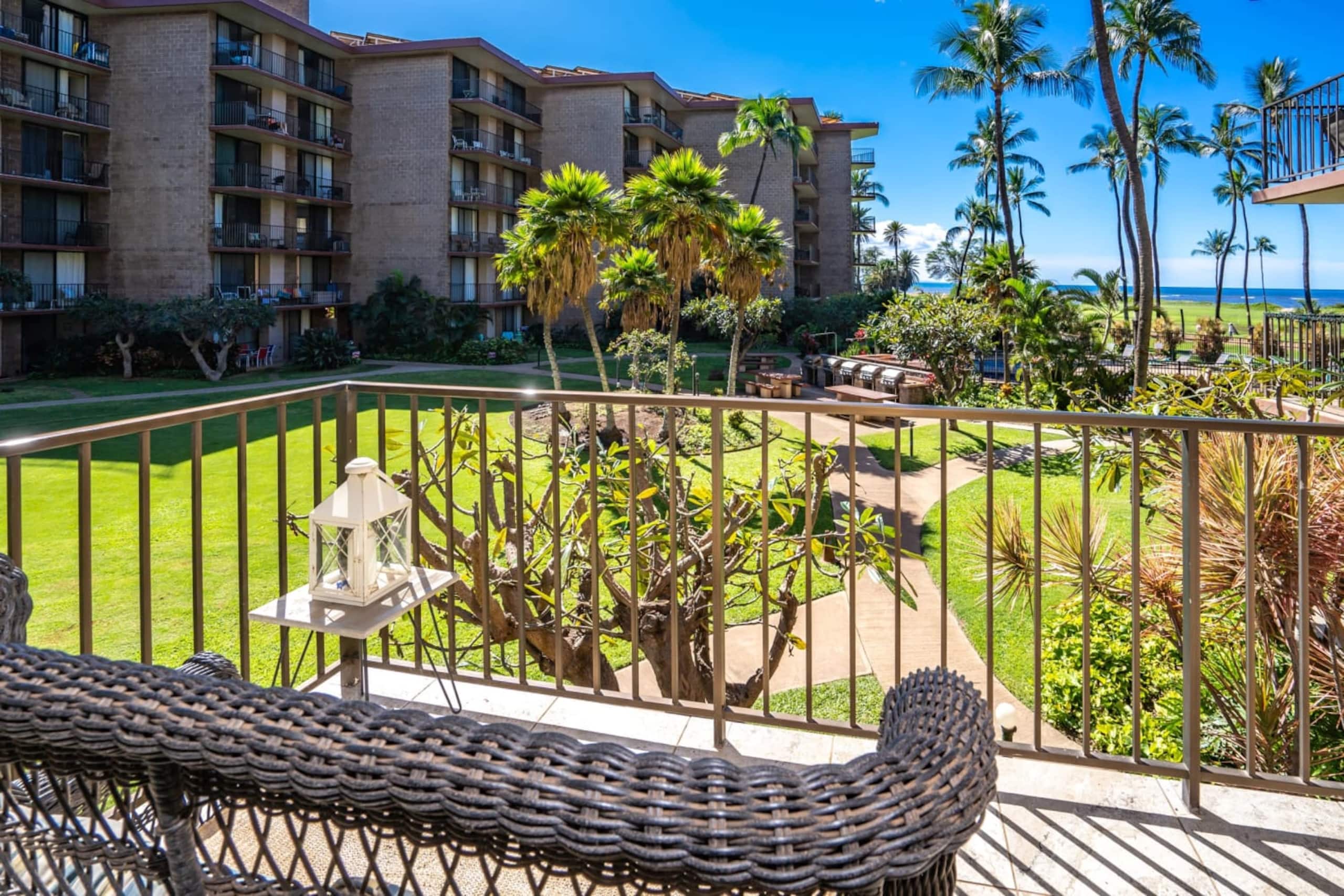 Condo in Kihei · ★4.99 · 1 bedroom · 1 bed · 1 private bath - Image 8