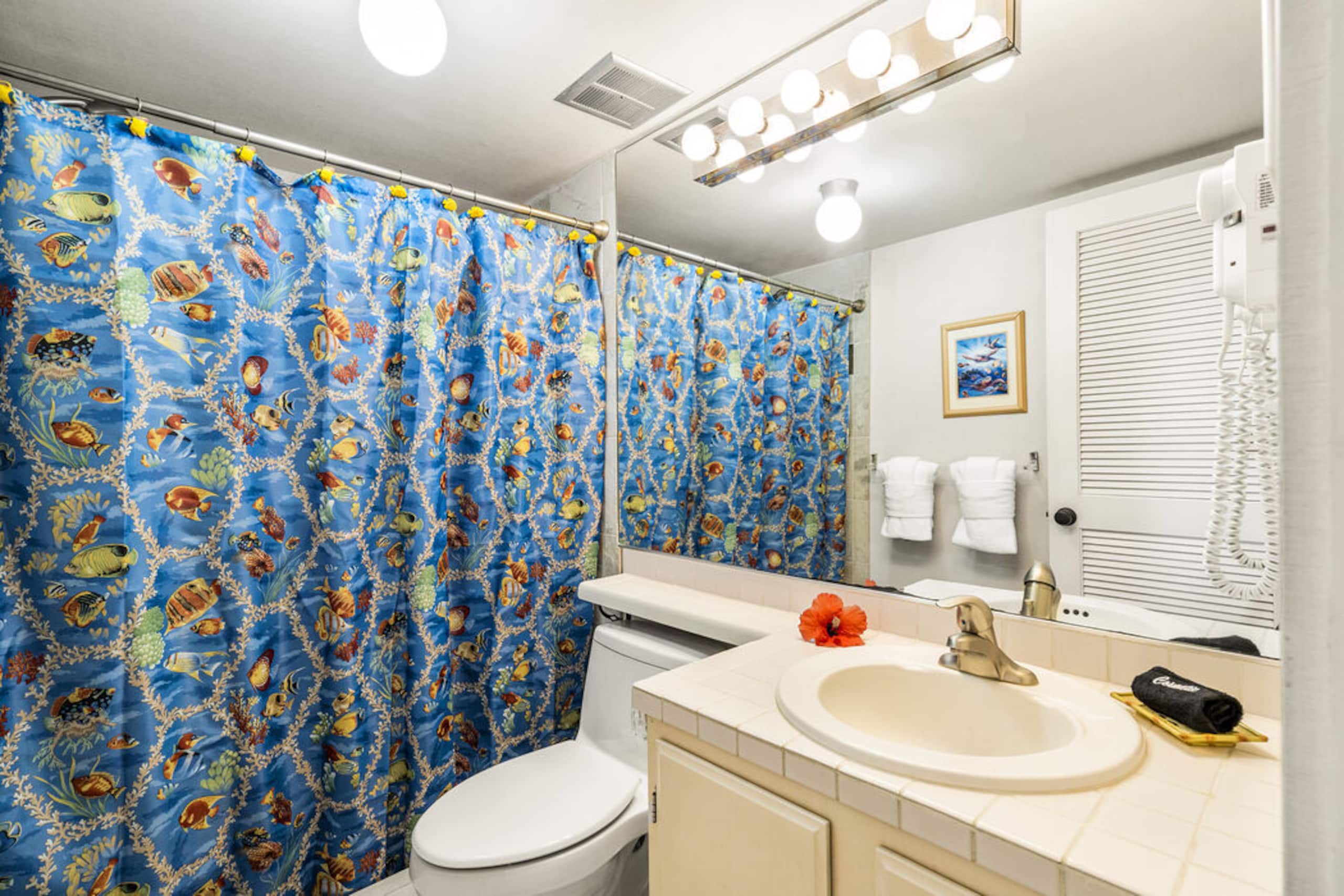Condo in Kailua-Kona · ★4.0 · 2 bedrooms · 3 beds · 2 baths - Image 22