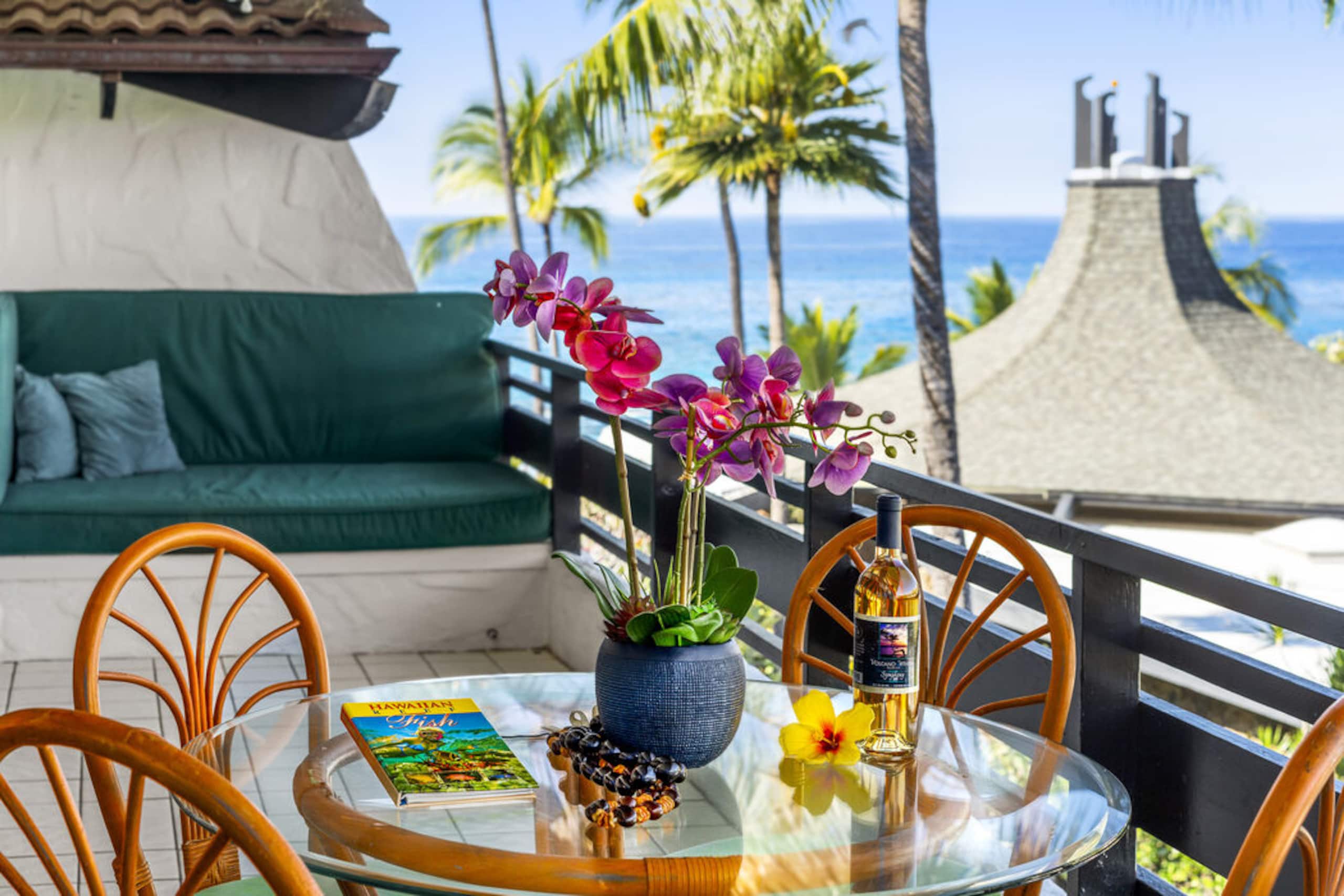 Condo in Kailua-Kona · ★4.0 · 2 bedrooms · 3 beds · 2 baths - Image 6