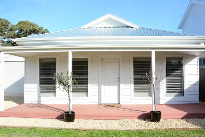 Bells On Frome - 8 Frome Street - Robe