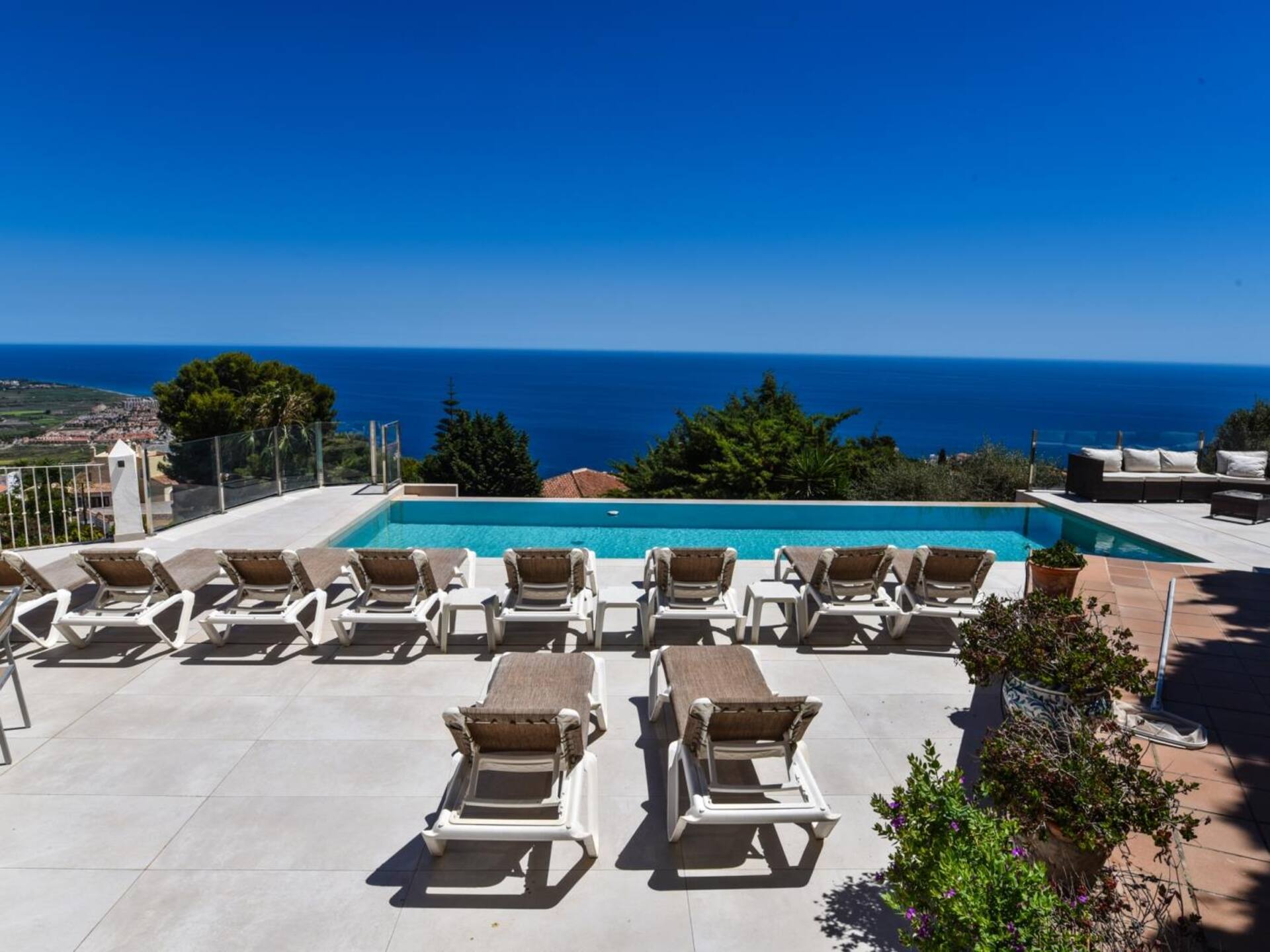Villa Jacuzzi, pool, sauna and wonderful views — photo 2