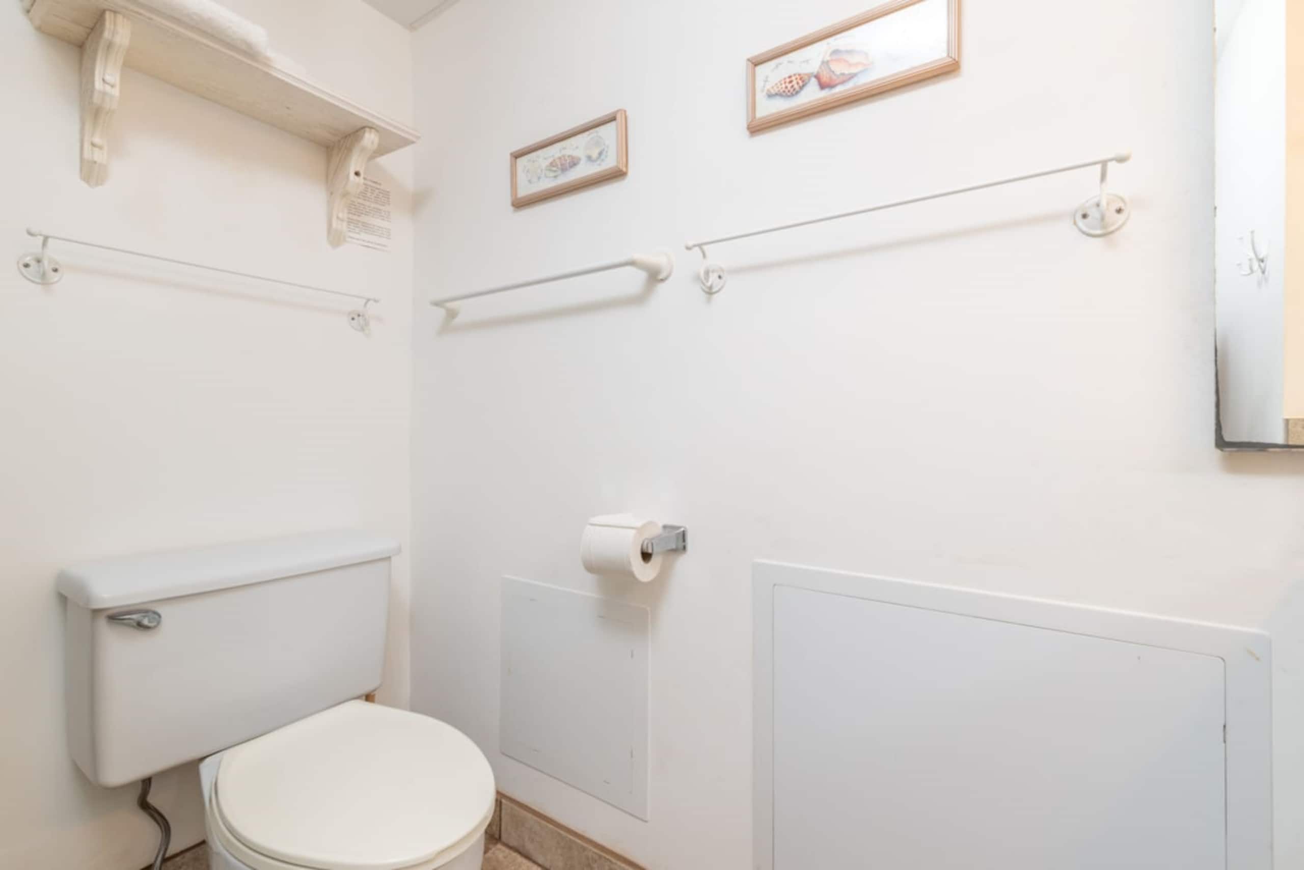 Condo in Lahaina · ★4.17 · Studio · 2 beds · 1 bath - Image 20