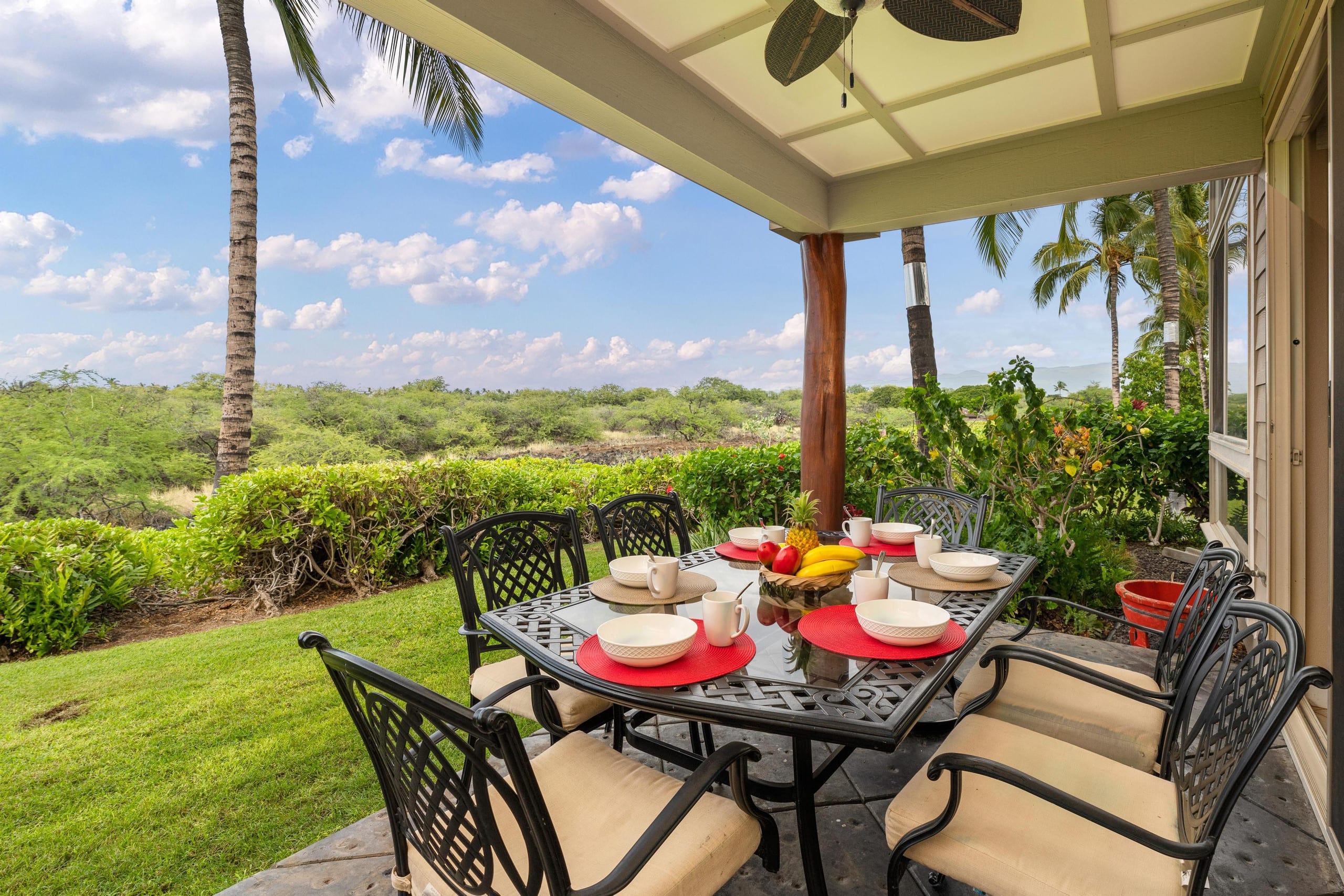 Townhouse in Waimea · ★4.5 · 3 bedrooms · 5 beds · 3 shared baths - Image 18