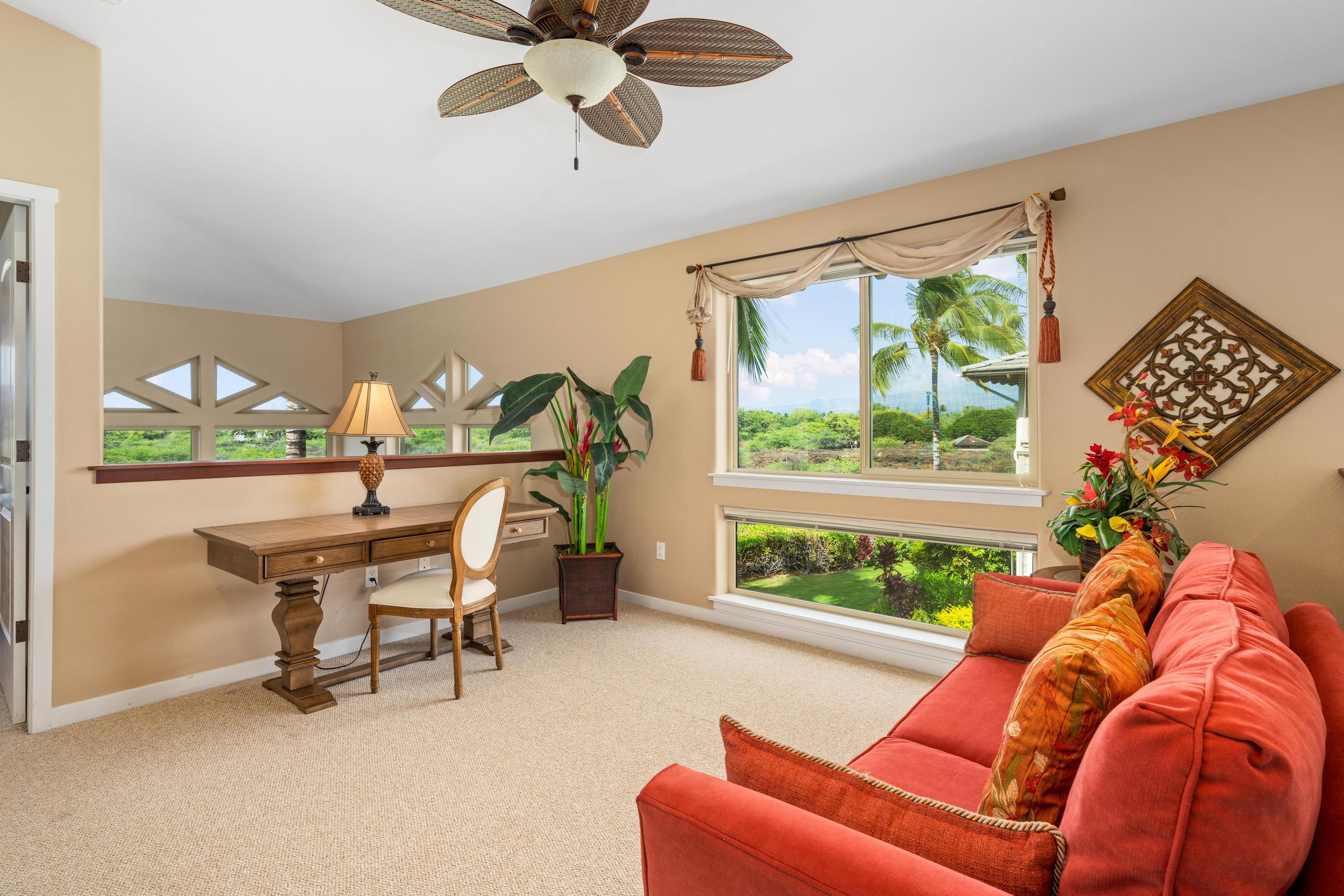 Townhouse in Waimea · ★4.5 · 3 bedrooms · 5 beds · 3 shared baths - Image 2