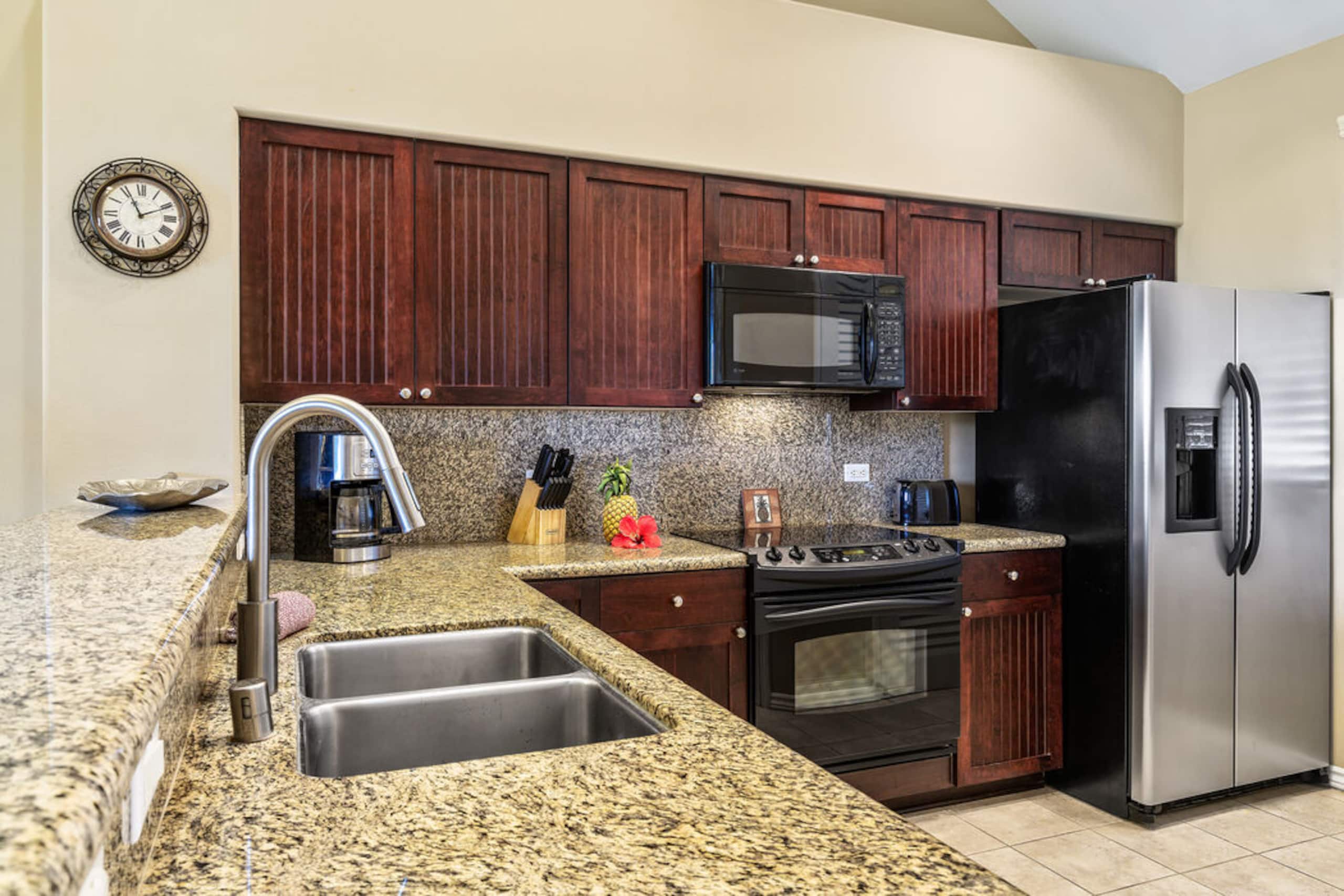 Waikoloa Beach Condo w/ Loft, AC & Golf Views - Photo 3