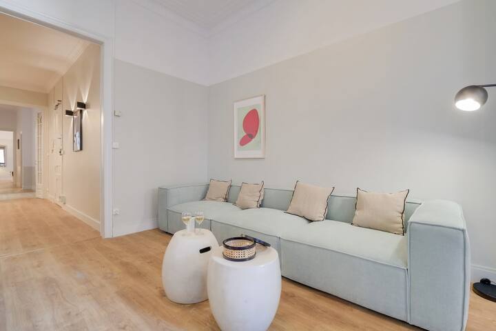 Sweett | Sepulveda XI gallery image 2