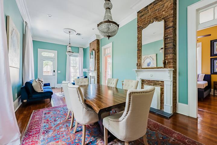 Spacious Historical Home Walking Distance to FQ gallery image 5