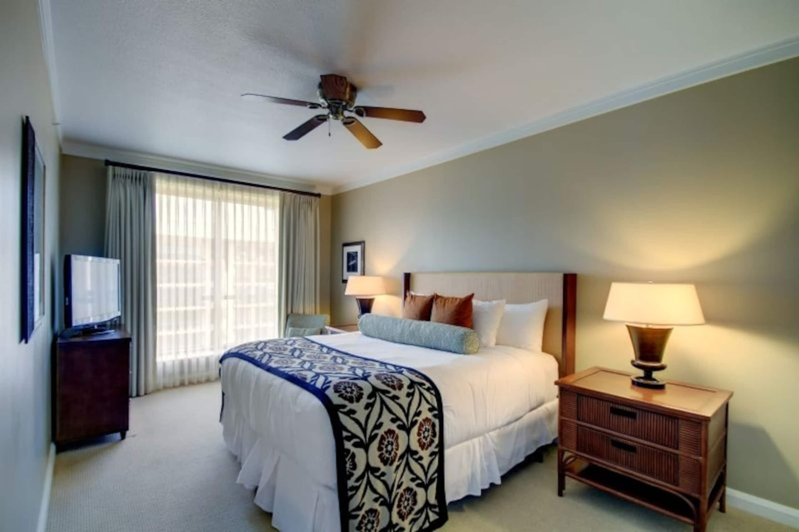 Condo in Lahaina · ★4.5 · 2 bedrooms · 3 beds · 2 private baths - Image 8