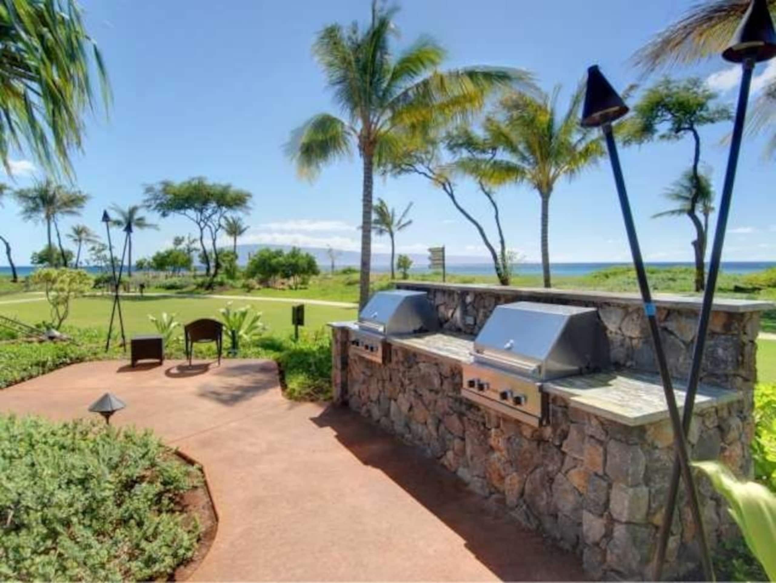 Condo in Lahaina · ★4.5 · 2 bedrooms · 3 beds · 2 private baths - Image 26