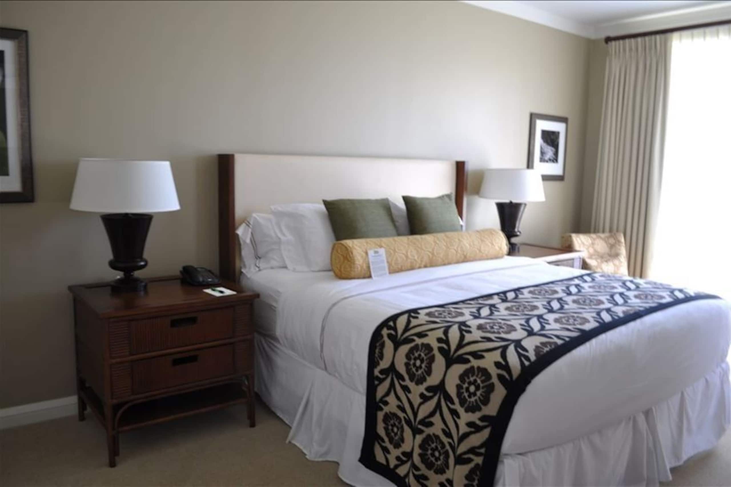 Condo in Lahaina · ★4.5 · 2 bedrooms · 3 beds · 2 private baths - Image 6