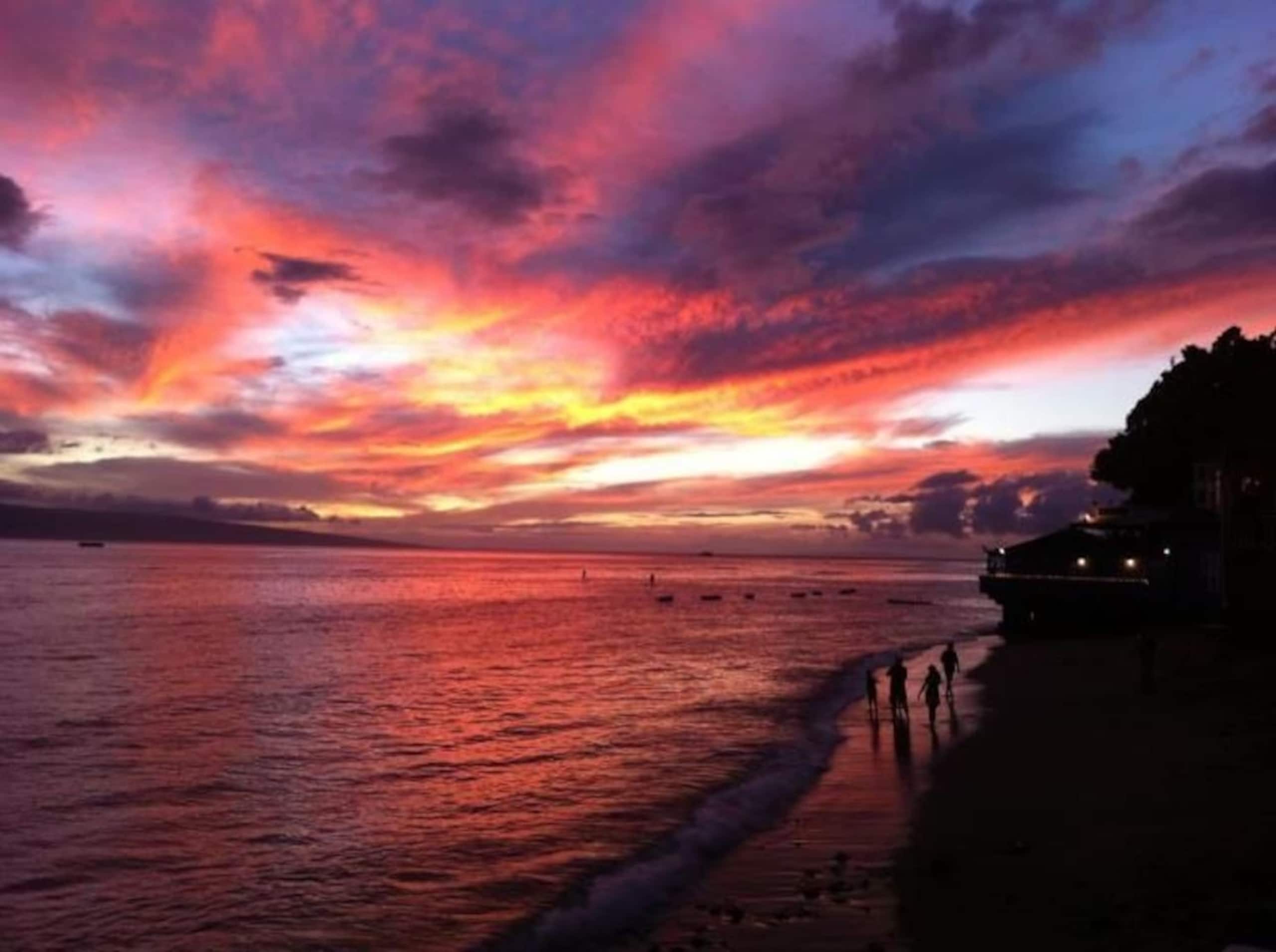 Condo in Lahaina · ★4.5 · 2 bedrooms · 3 beds · 2 private baths - Image 23