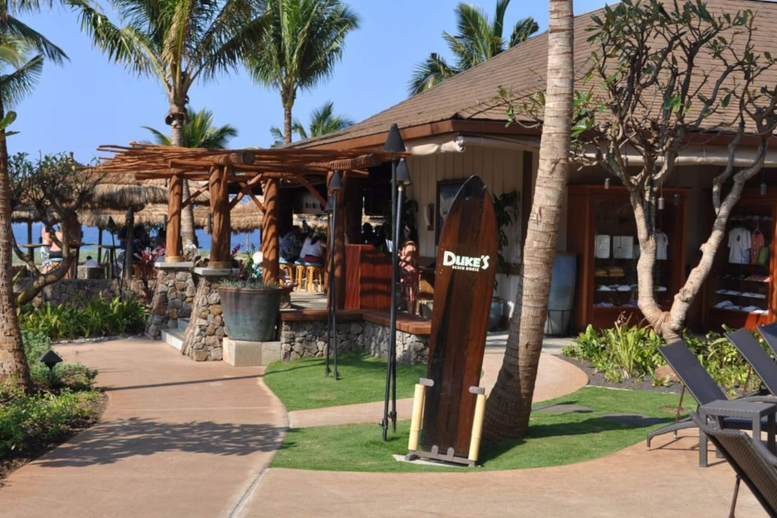 Condo in Lahaina · ★4.5 · 2 bedrooms · 3 beds · 2 private baths - Image 30