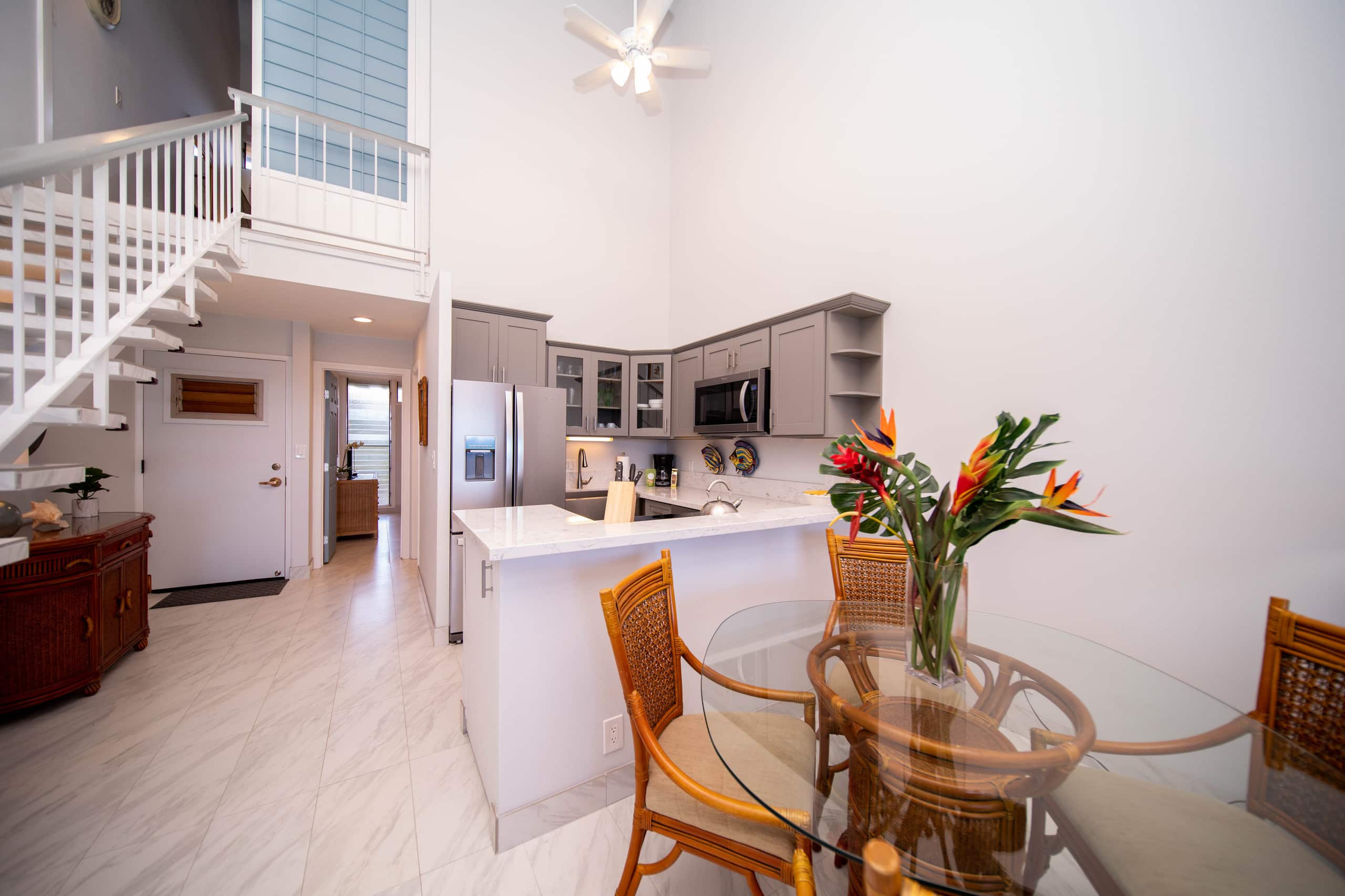 Condo in Lahaina · ★4.11 · 2 bedrooms · 4 beds · 2 baths - Image 17