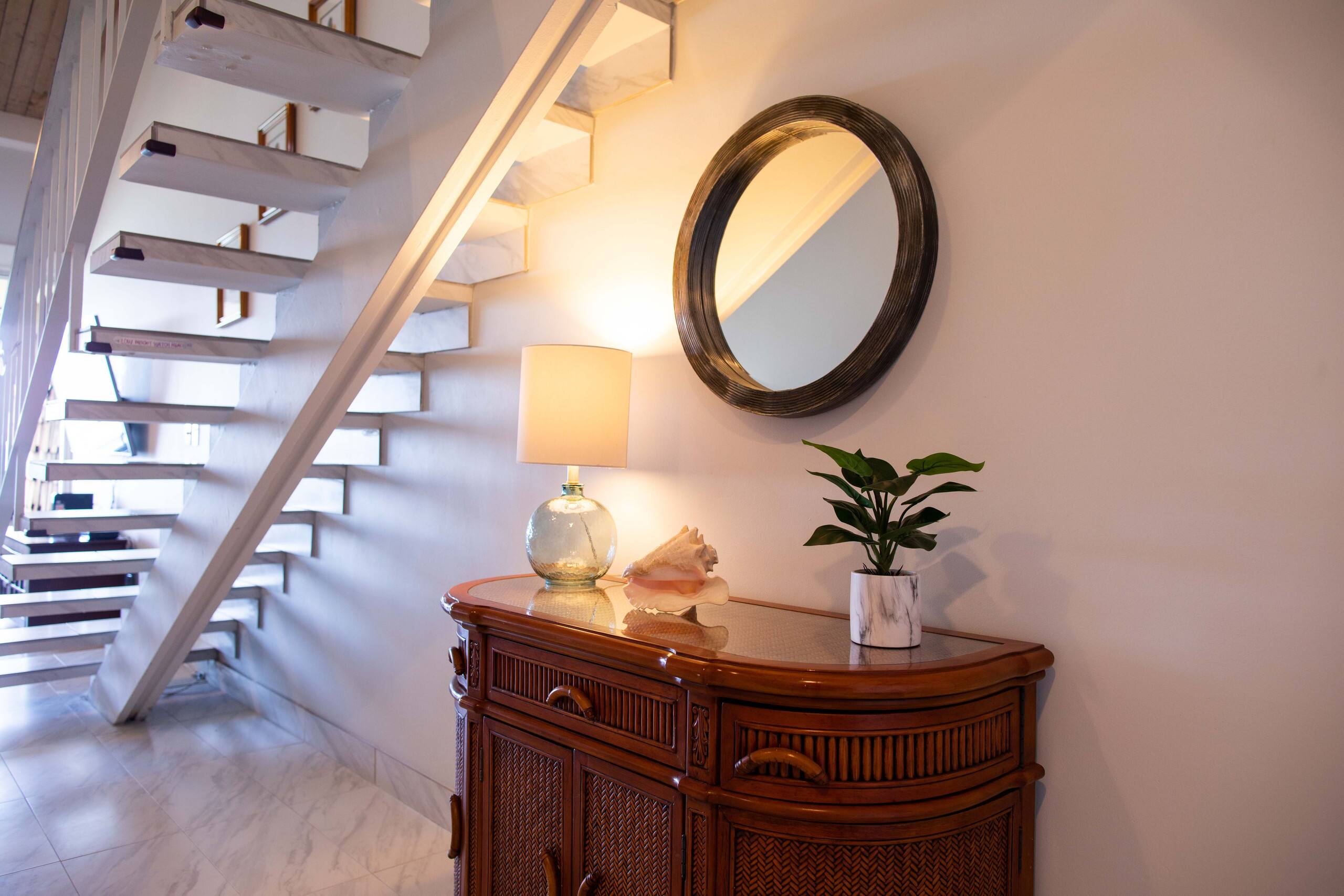Condo in Lahaina · ★4.11 · 2 bedrooms · 4 beds · 2 baths - Image 21