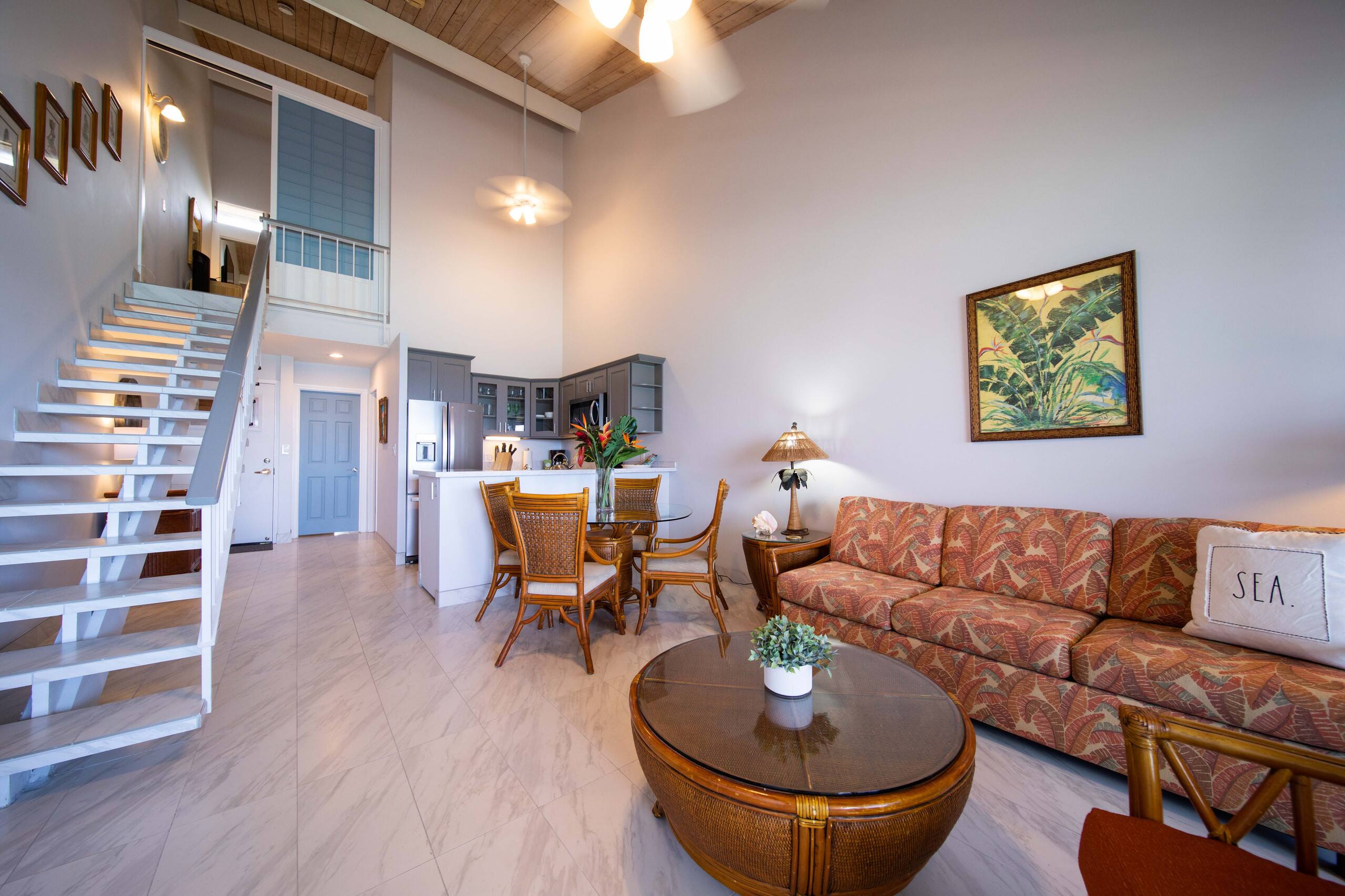 Condo in Lahaina · ★4.11 · 2 bedrooms · 4 beds · 2 baths - Image 2
