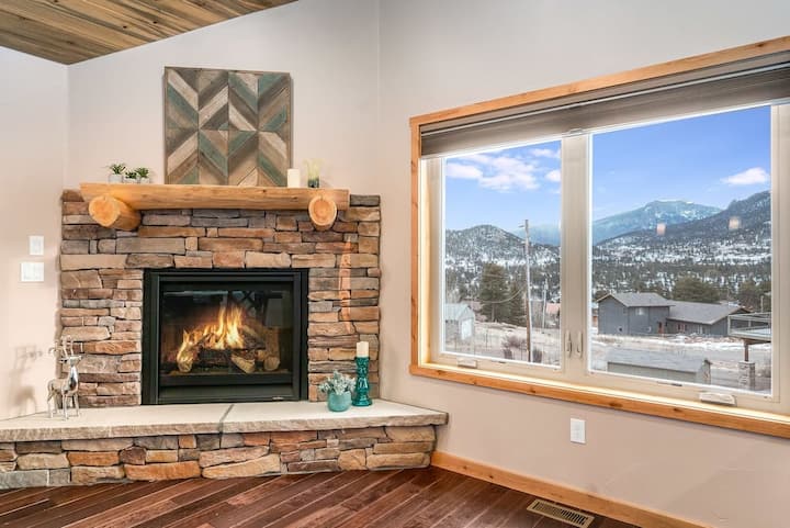 Alpine Sunflower—wowviews—hot Tub—minutes To Rmnp - Colorado