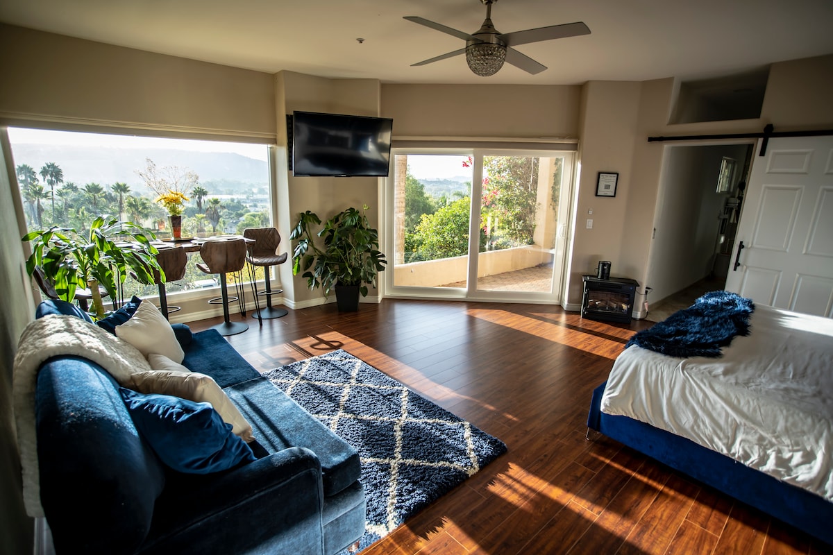 إطلالة صباحية في الجناح الرئيسي/غرفة النوم