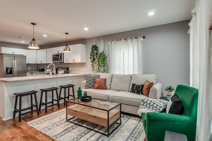 Hotel Monica – Monthly Rental