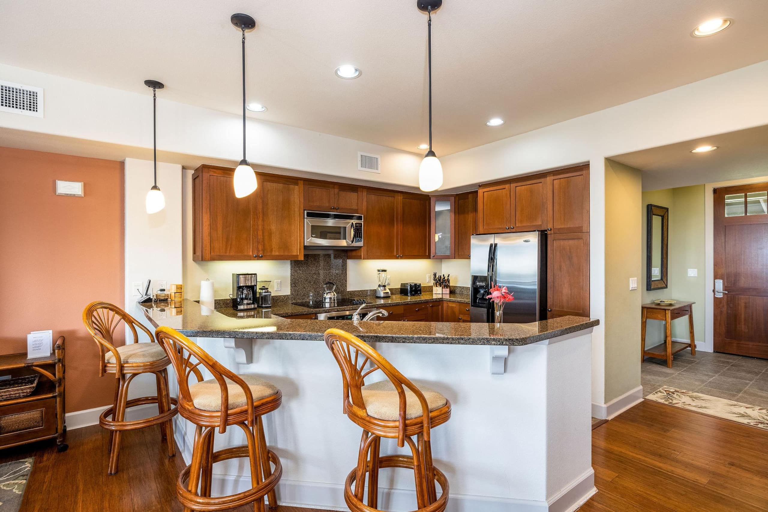 Townhouse in Waikoloa Village · ★4.9 · 3 bedrooms · 3 beds · 3 baths - Photo 17