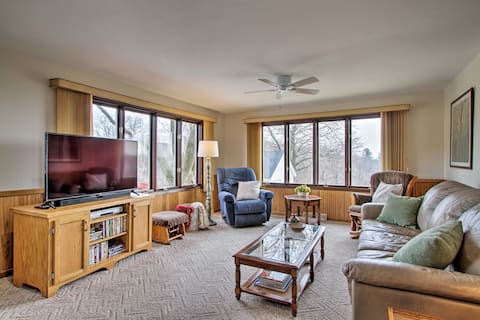 Wisconsin River Valley Farmhouse: Fire Pit & View