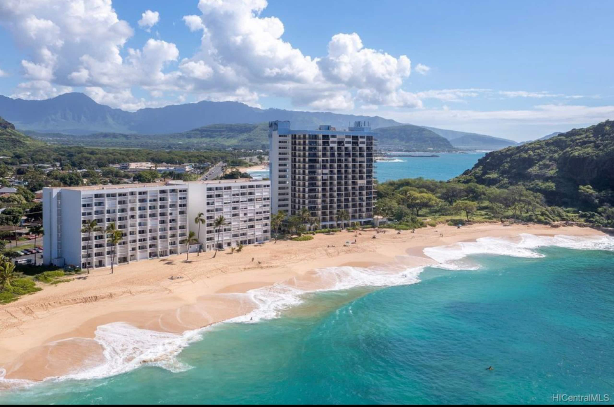 Condo in Waianae · ★4.83 · 1 bedroom · 1 bed · 1 private bath - Photo 8