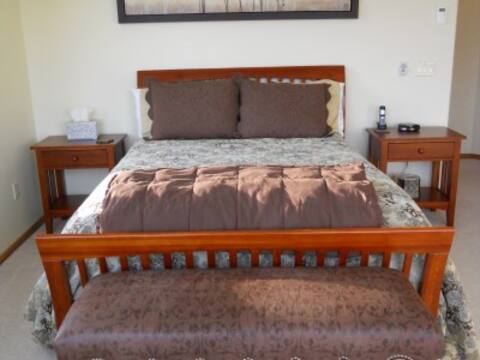 Seward Front Row Town House - Town House