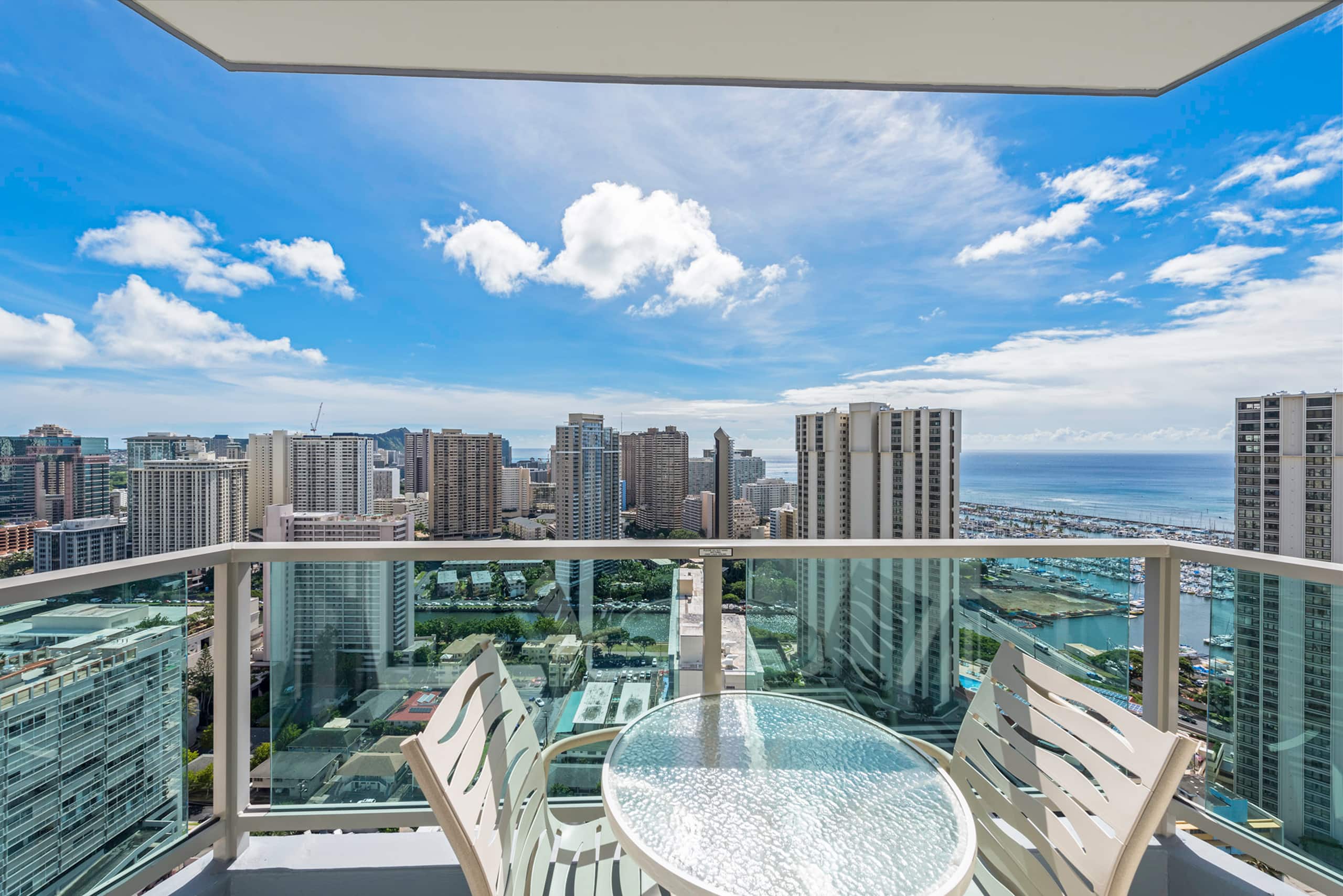 Ala Moana Hotelcondo 3326 2br/2.5ba Royal Suite - Image 59
