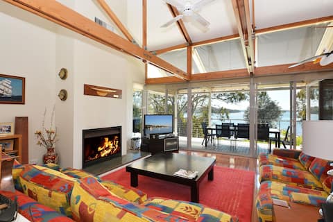 Edgewater Escape Retreat at Morisset Memories